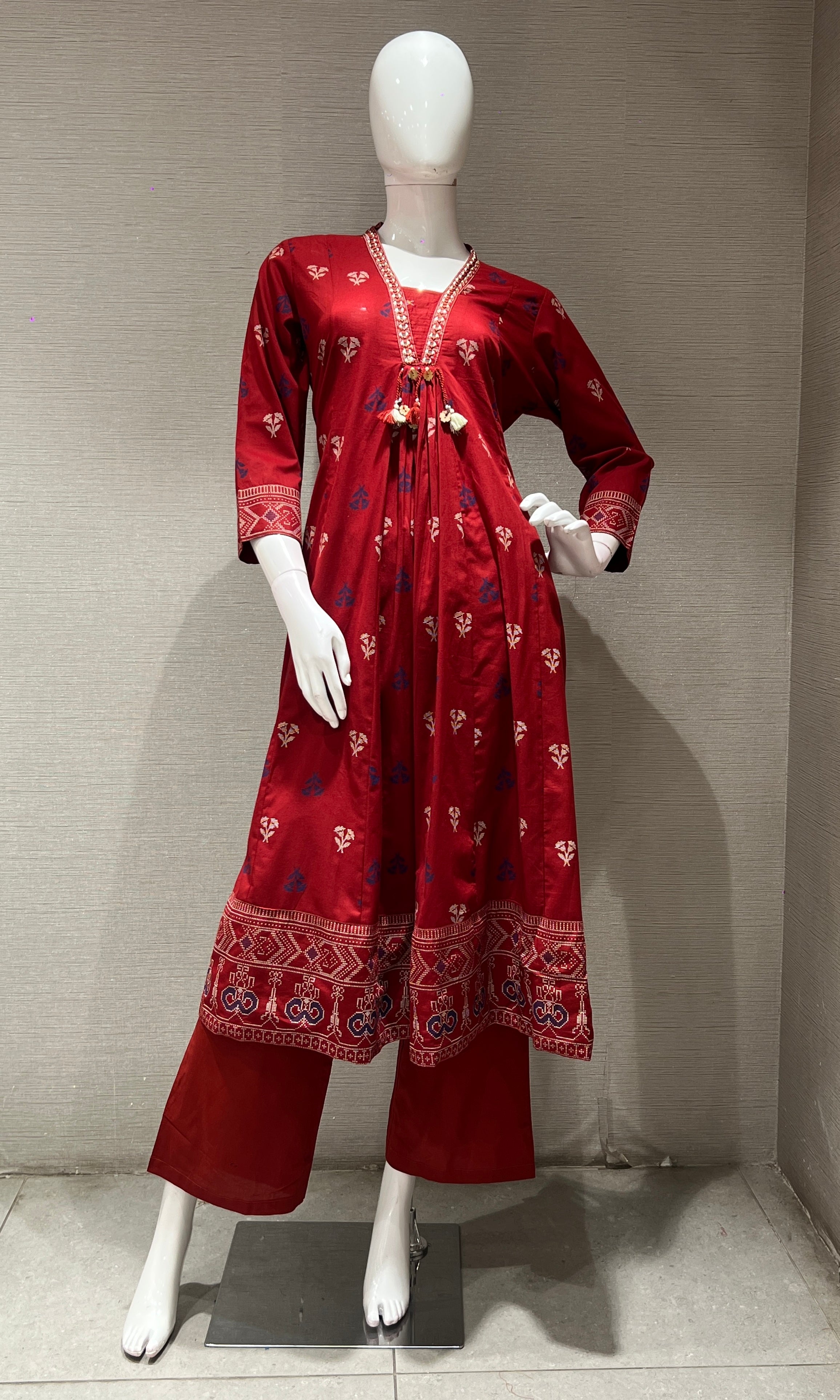 Maroon ETHNIC MOTIF PRINTED KURTA SET