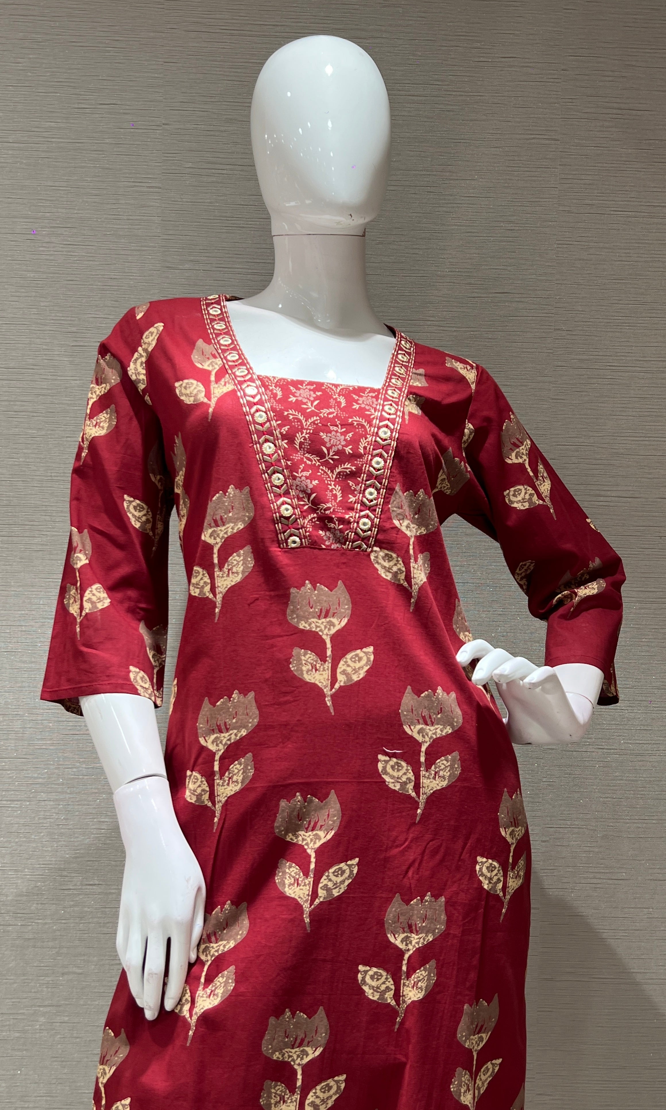 Maroon FLORAL PRINTED kurta set