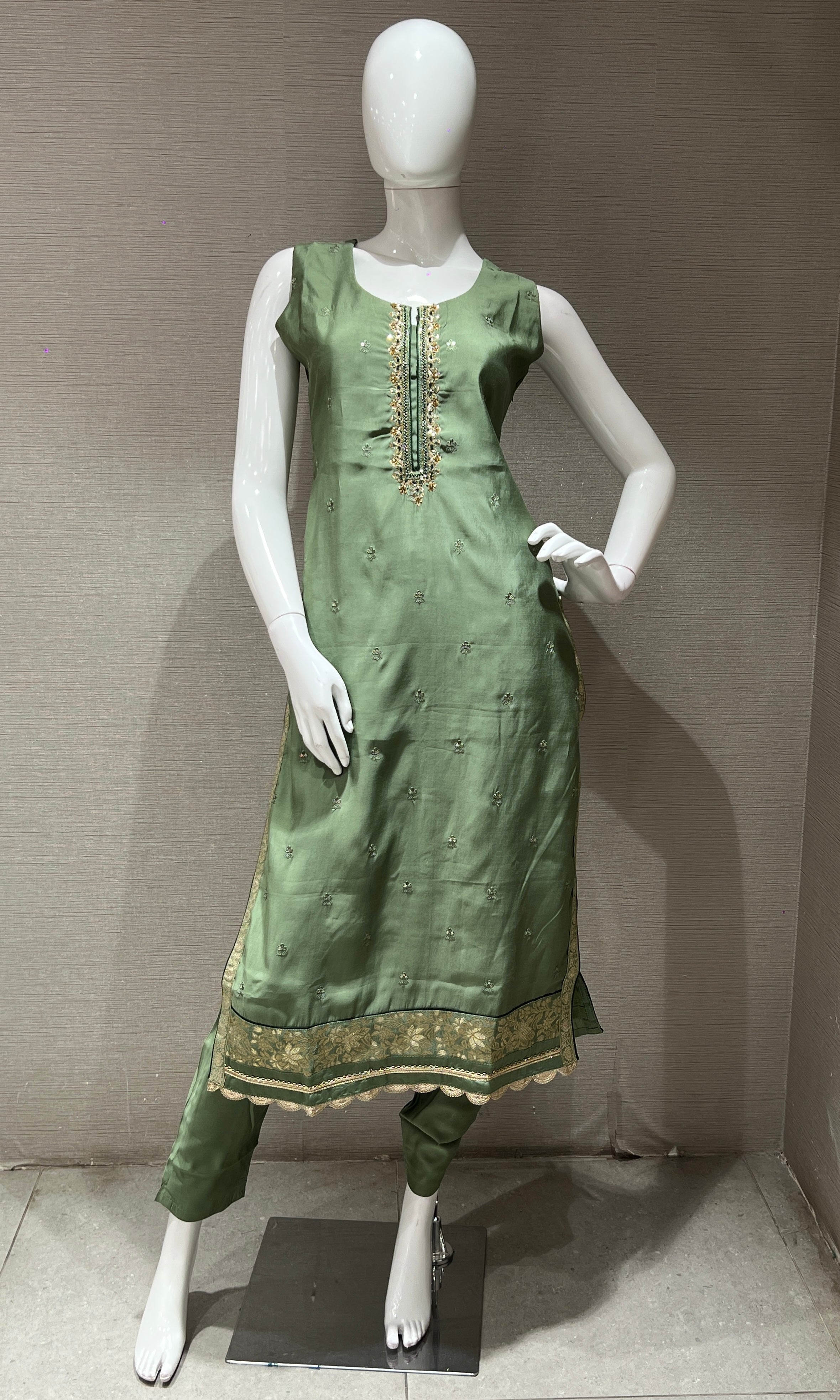 Green embroidered kurta set