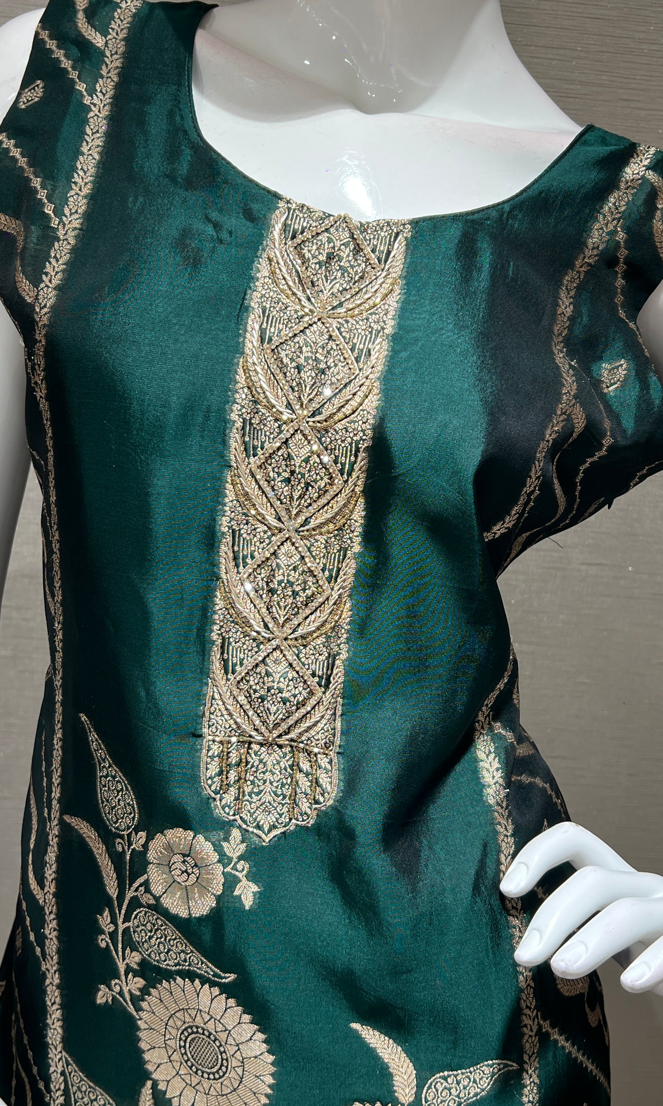 Bottle green GOLD EMBROIDERED kurta set