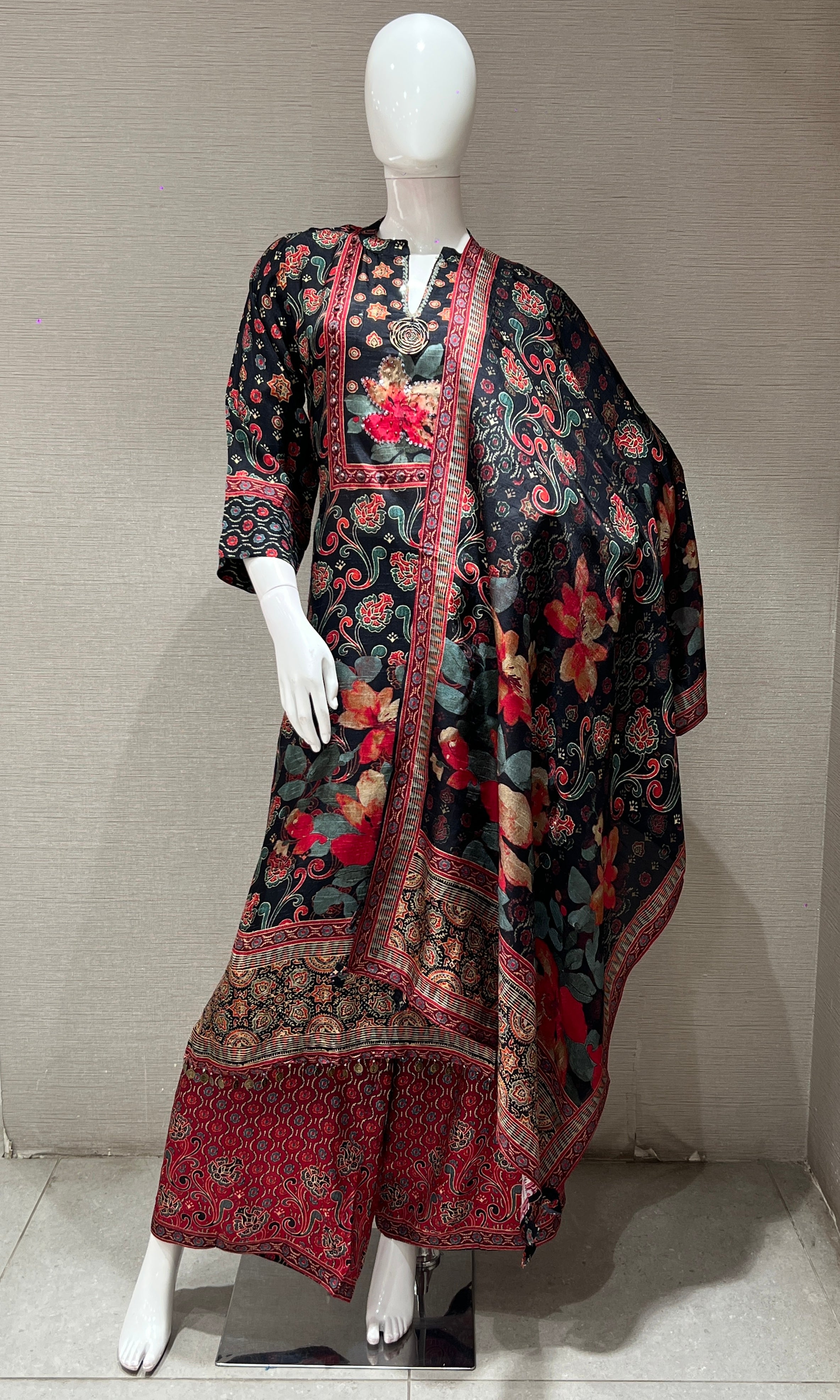 black floral printed kurta set with palazzo pants