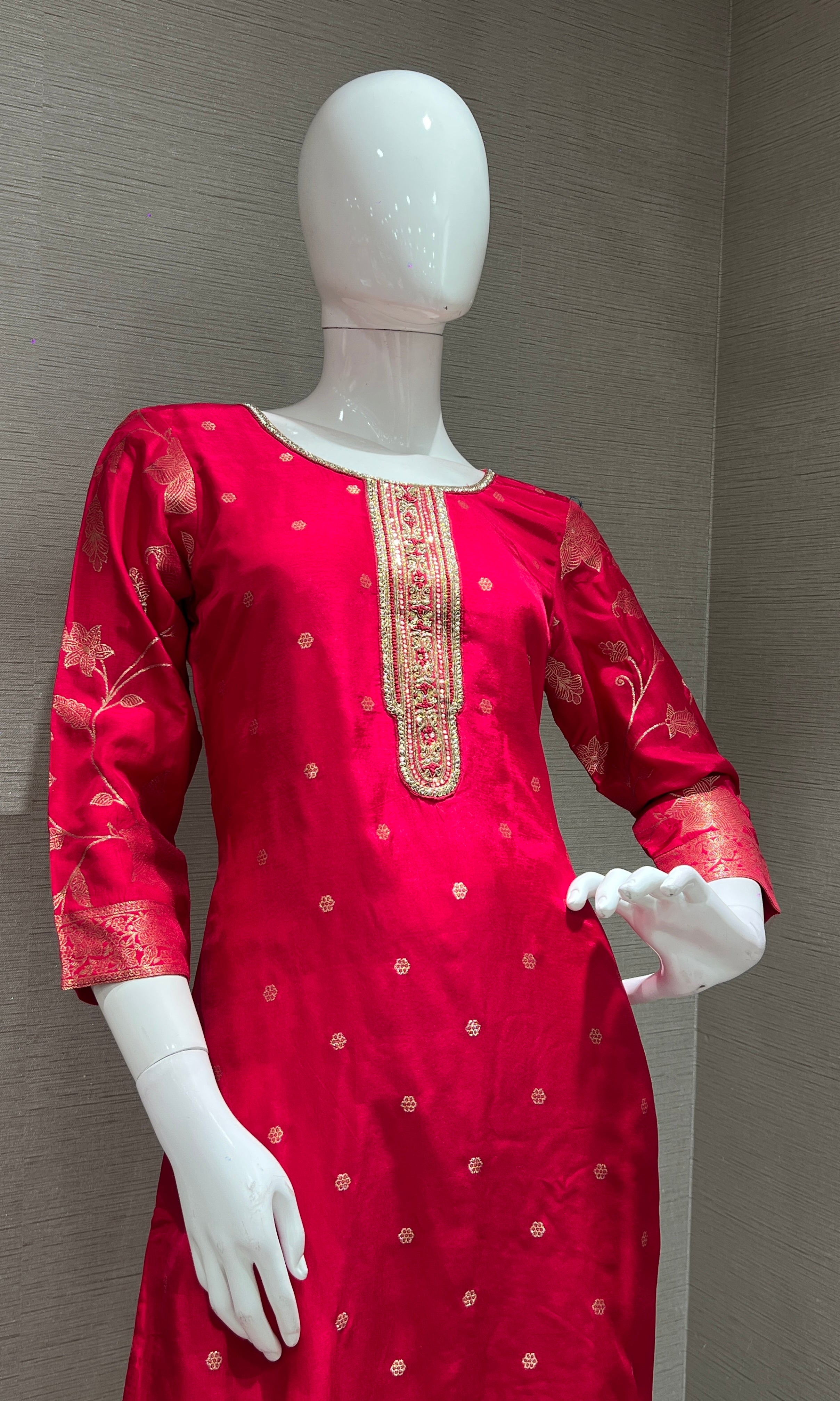 RANI PINK EMBROIDERED KURTA SET