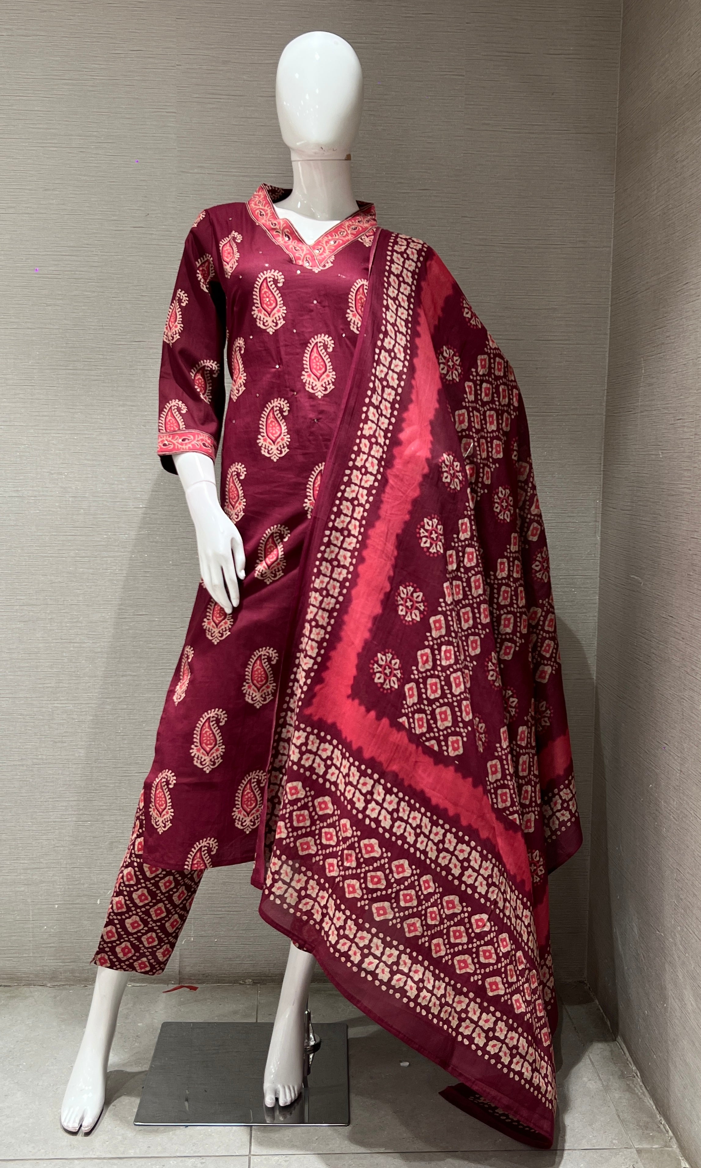 Maroon ETHNIC PRINT kurta set