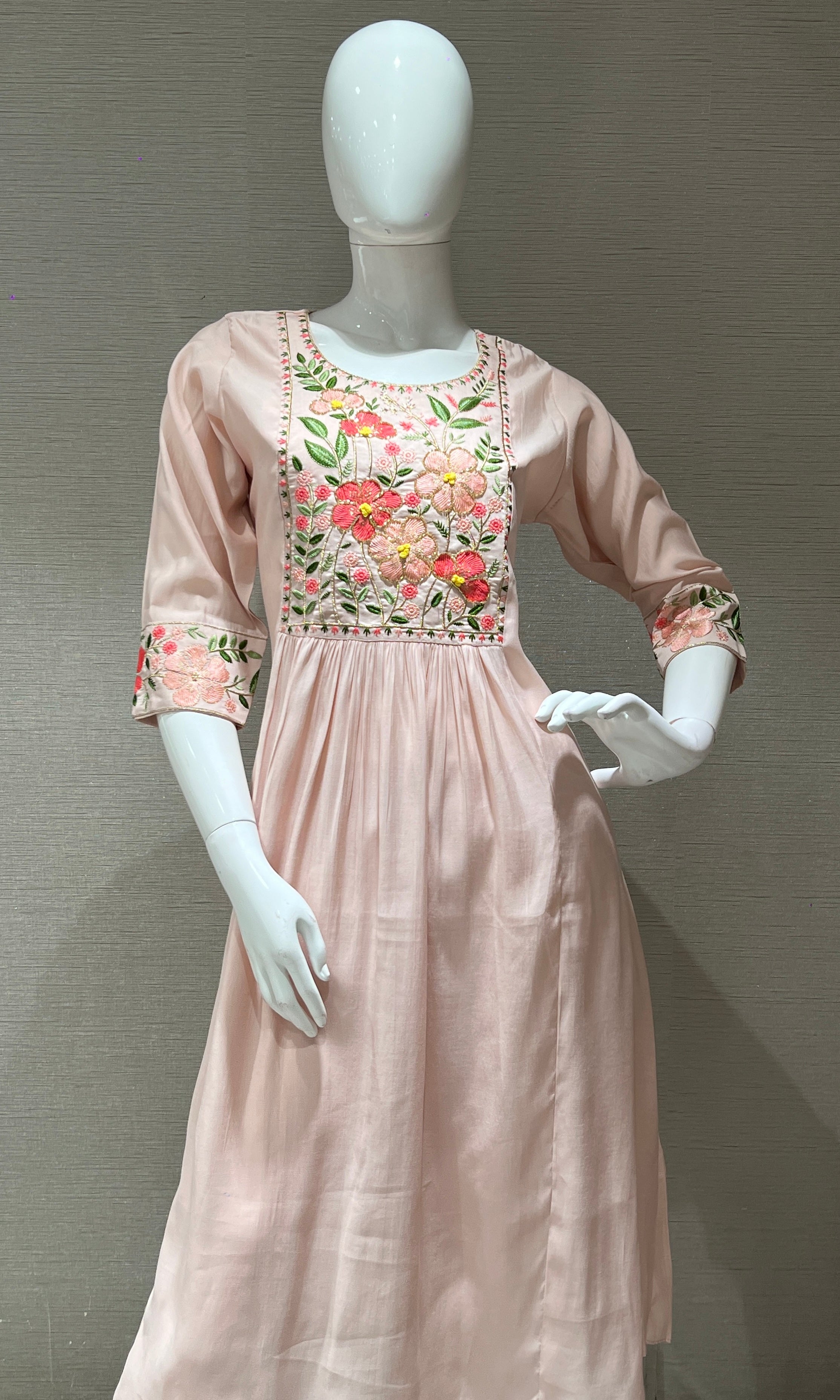 Light Peach Floral Mul Chanderi kurta set