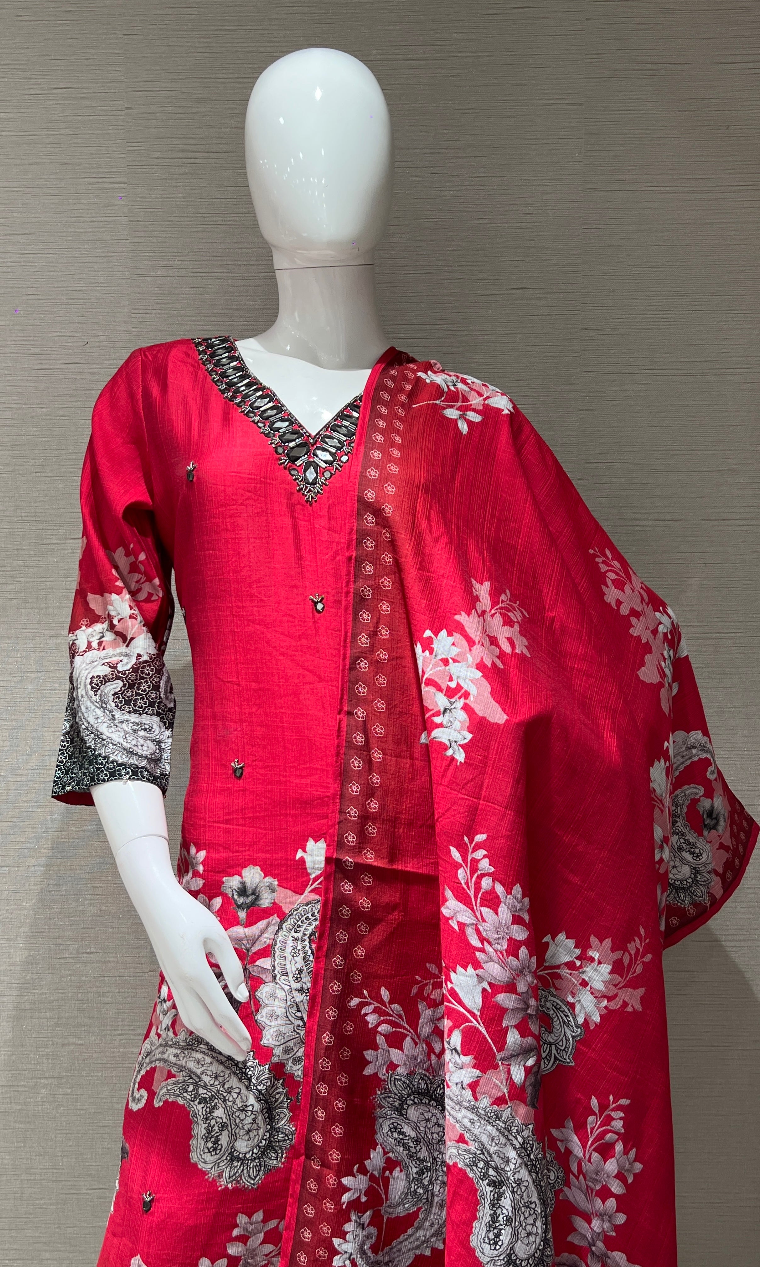 Rani floral print kurta set with dupatta