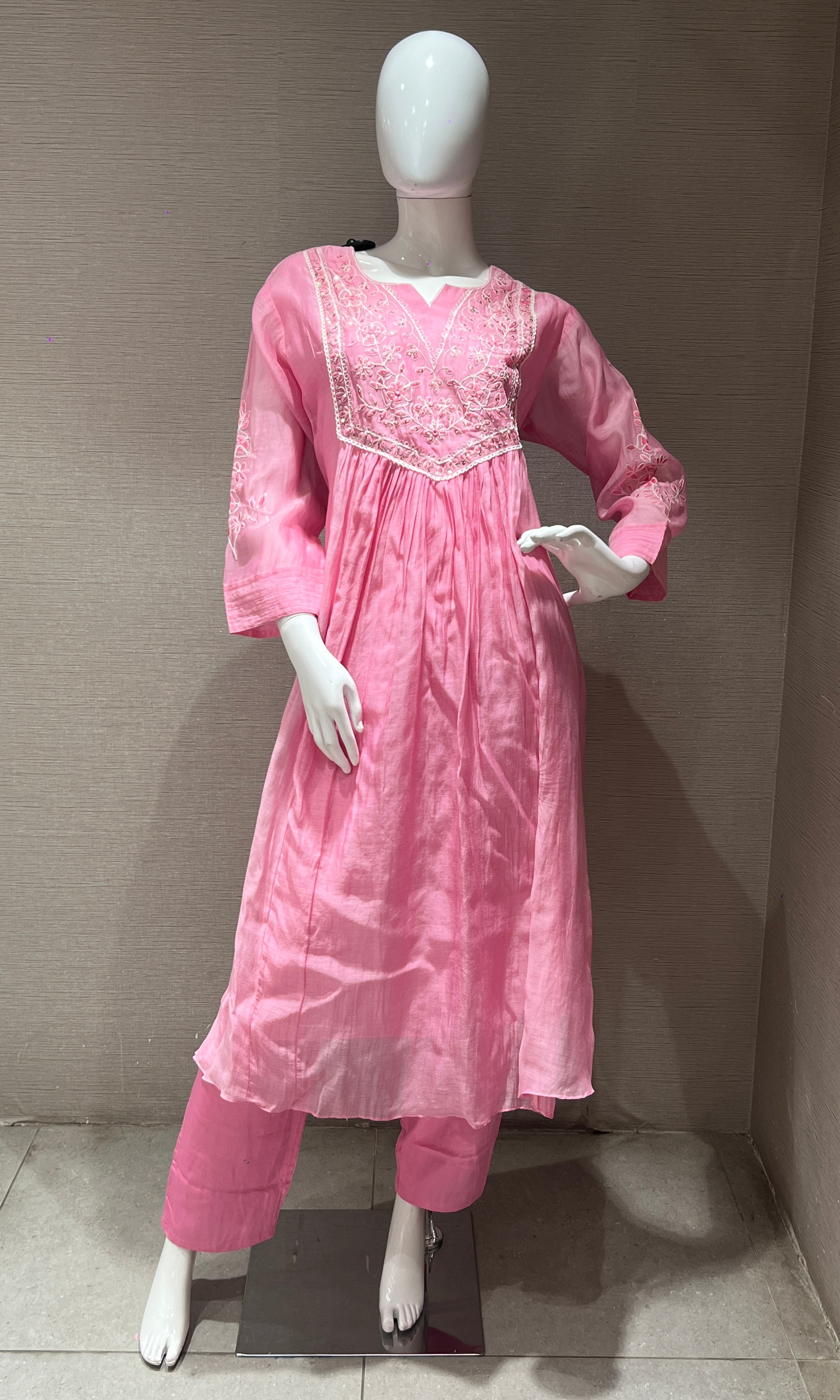 Baby pink mul Chanderi  anarkali kurta set
