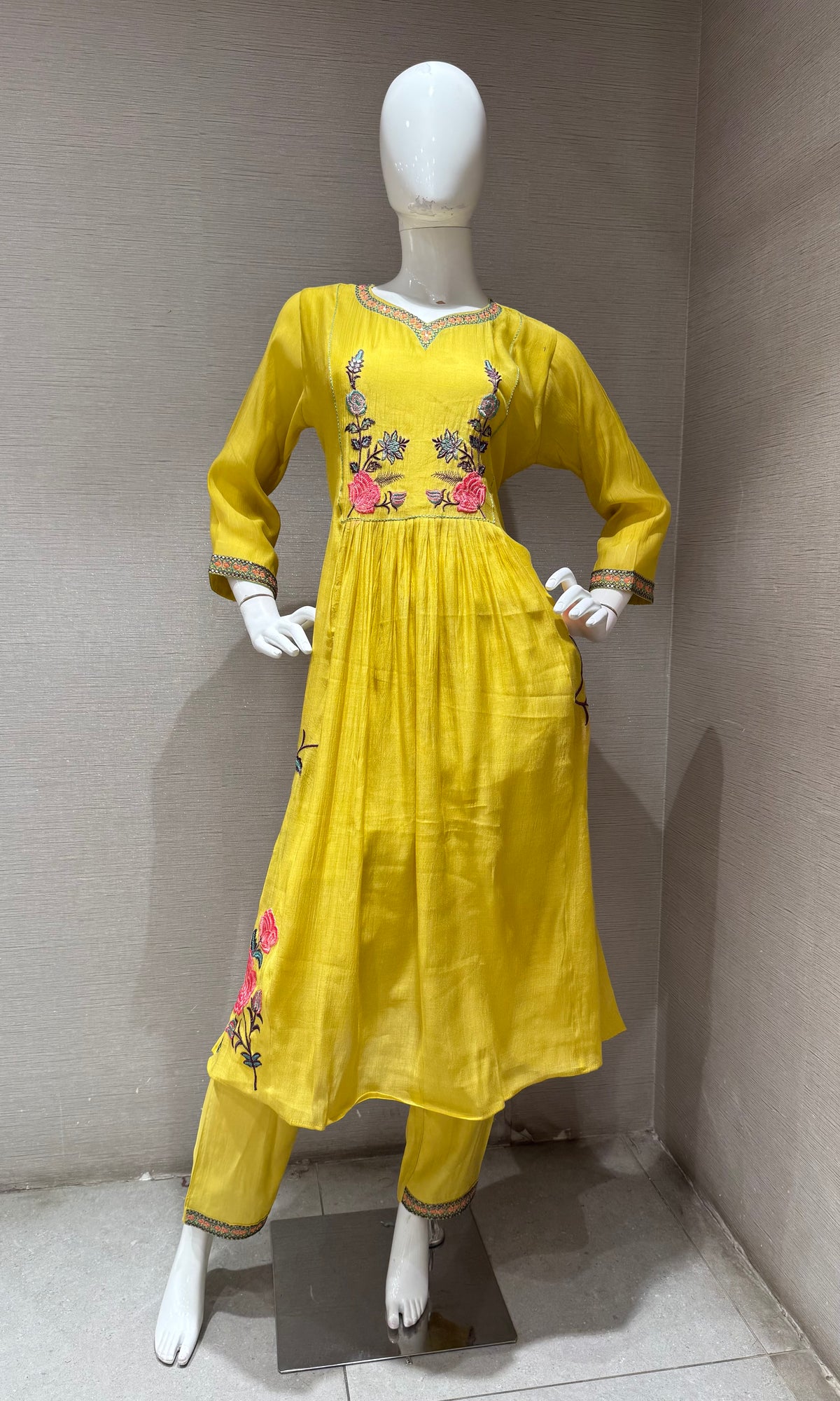 Yellow floral Mul chanderi kurta set with dupatta