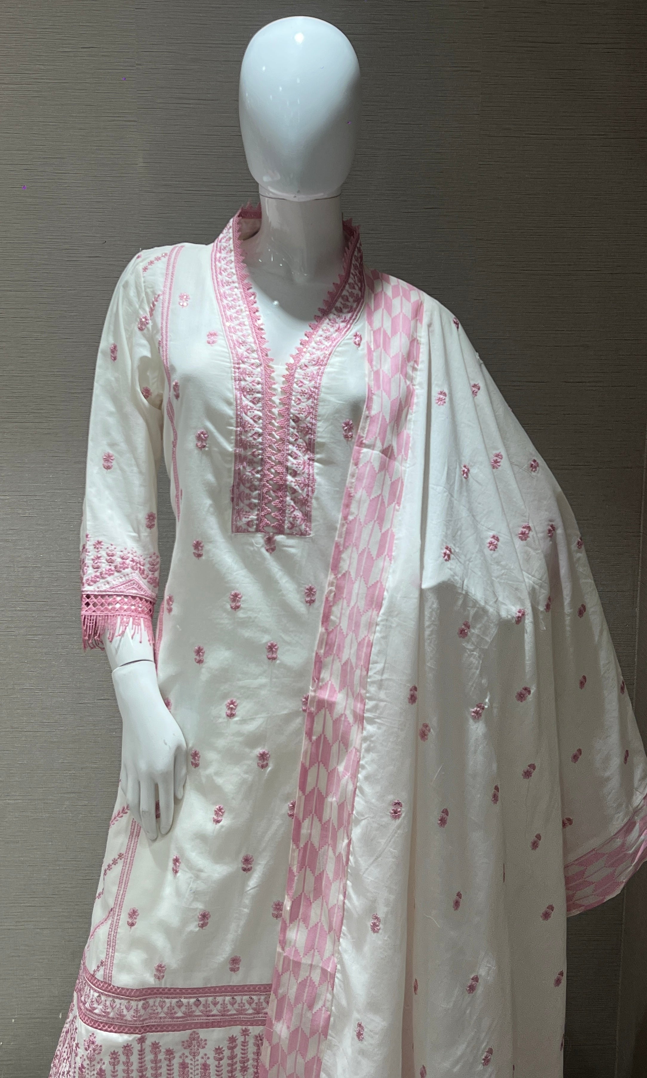 Onion pink kurta set