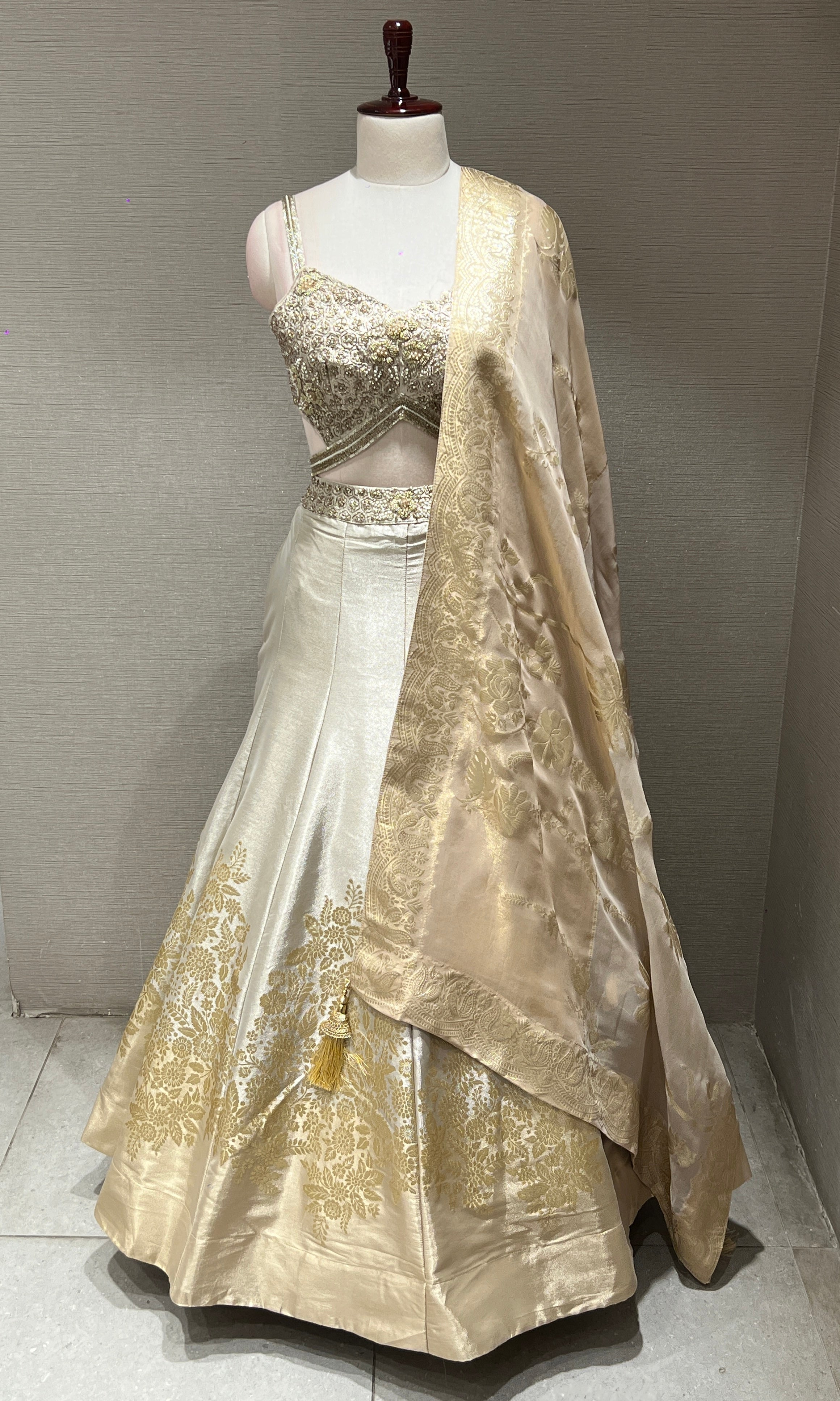 Gold Lehenga with mobile pocket