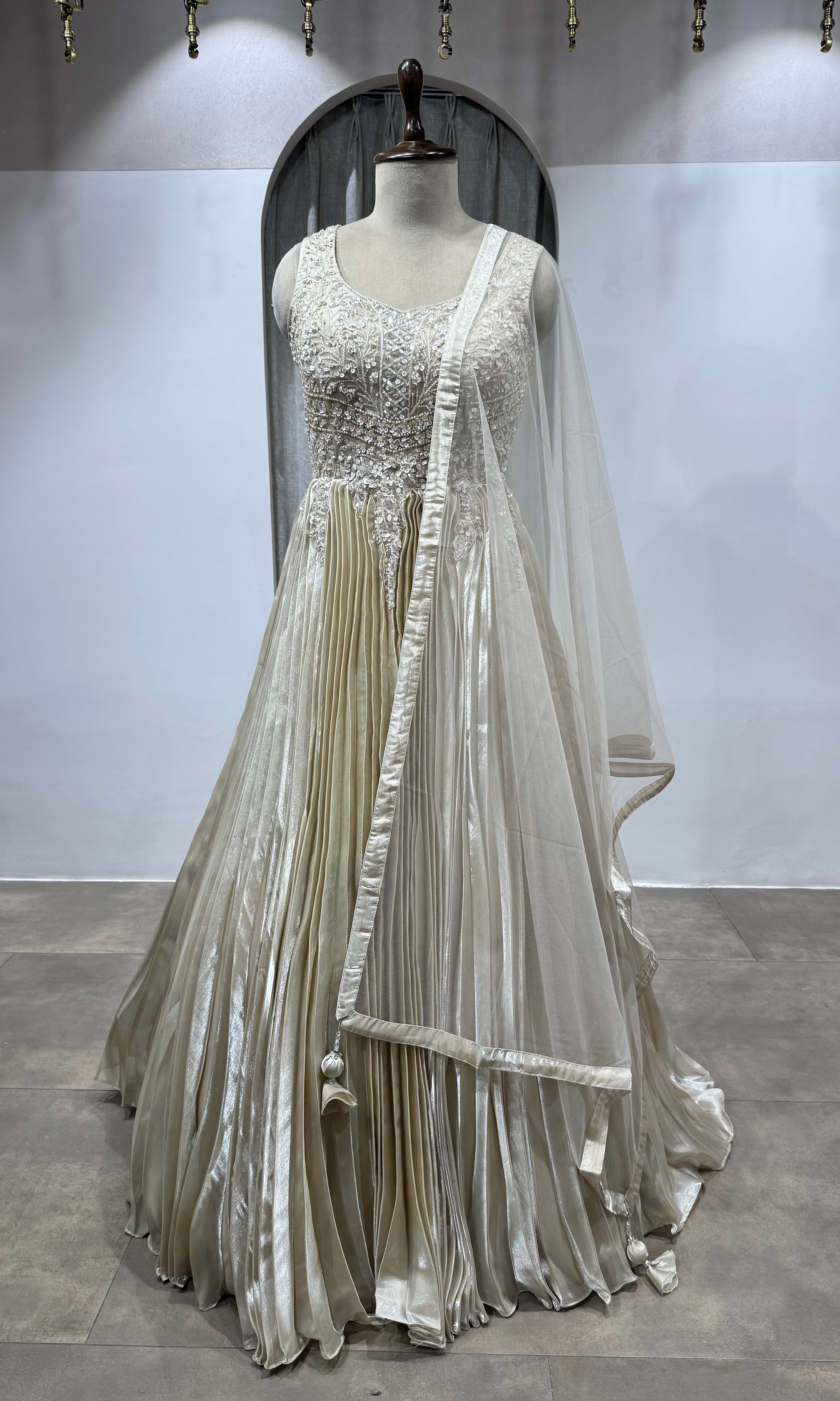 BEAGH Sequins Embroidered Gown