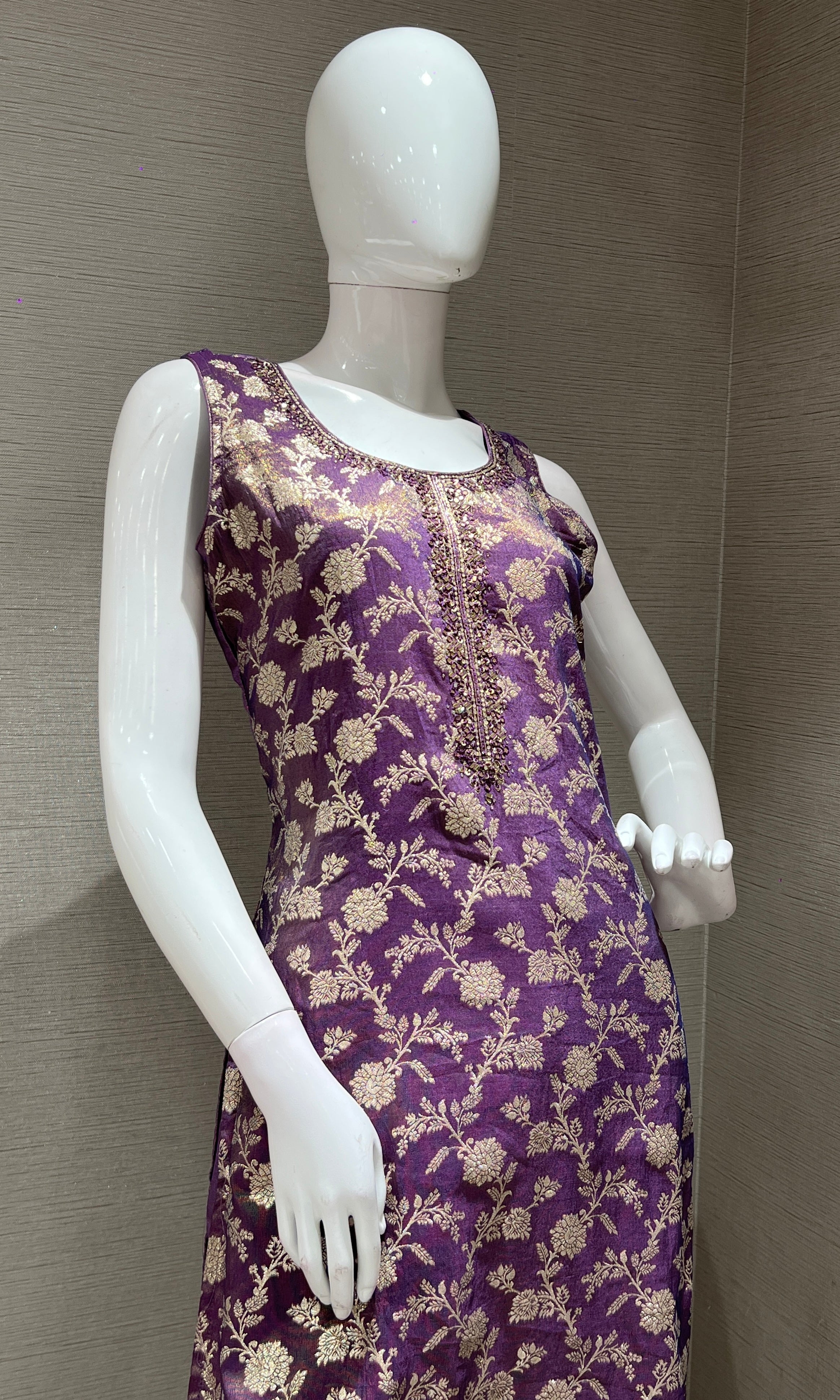 Light purple golden banarasi kurta set