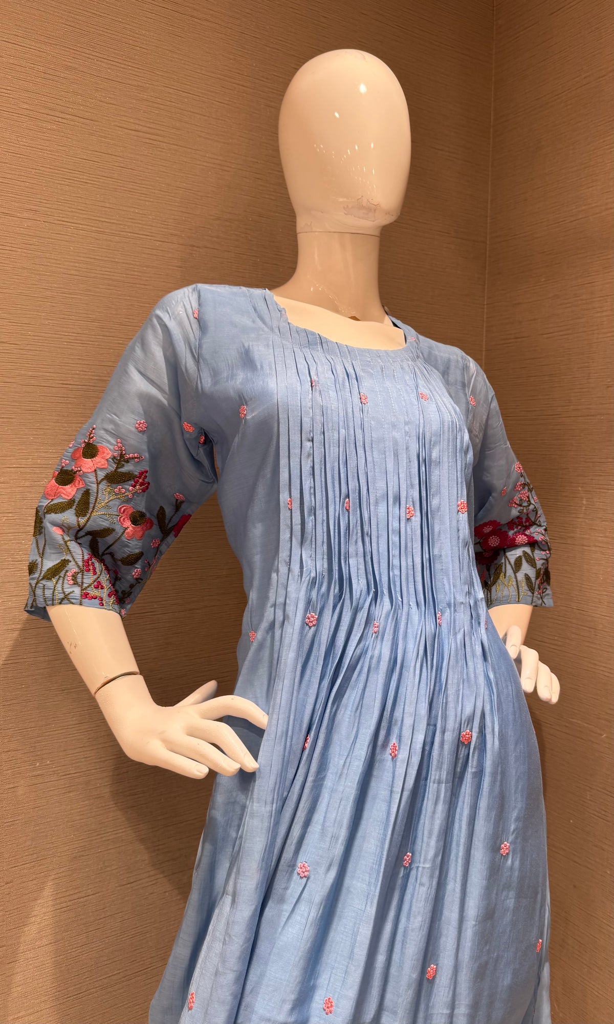 Blue mul chanderi floral embroidery kurta set