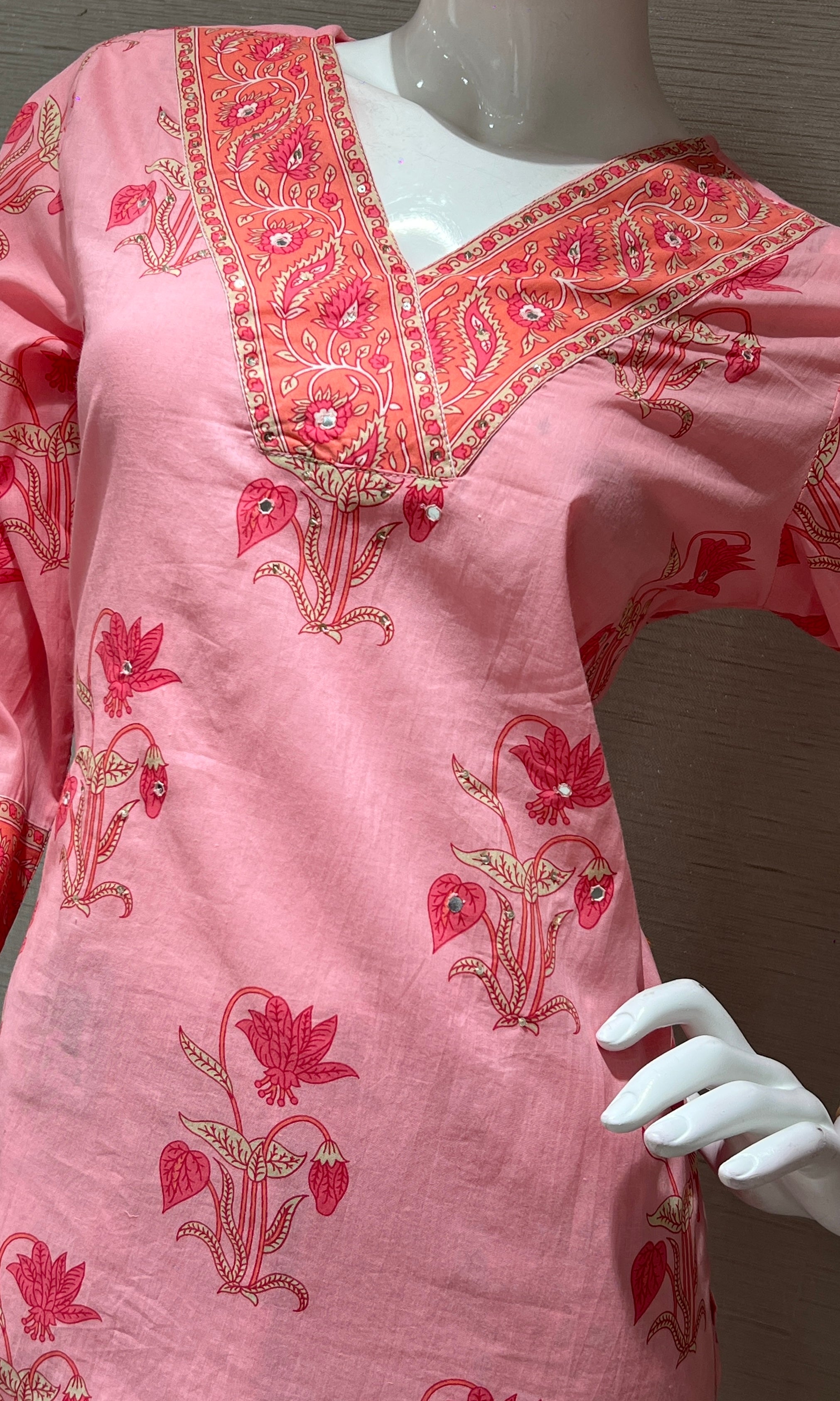 Baby pink FLORAL PRINT kurta set