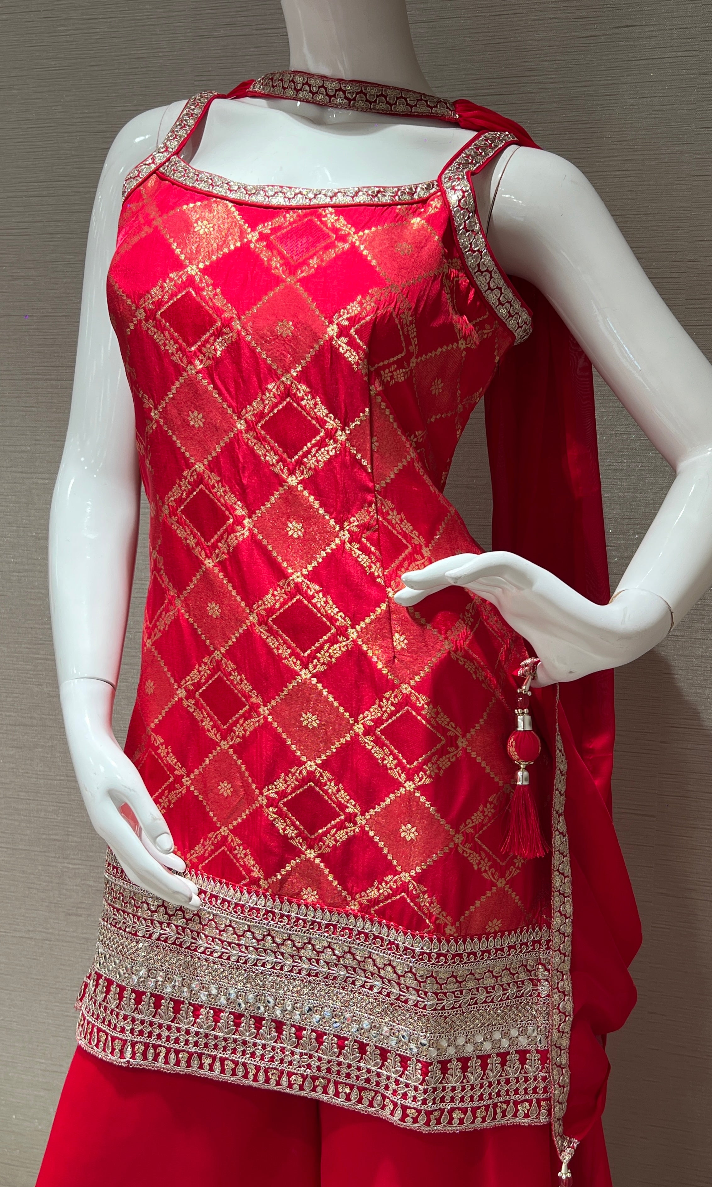 Pink palazzo