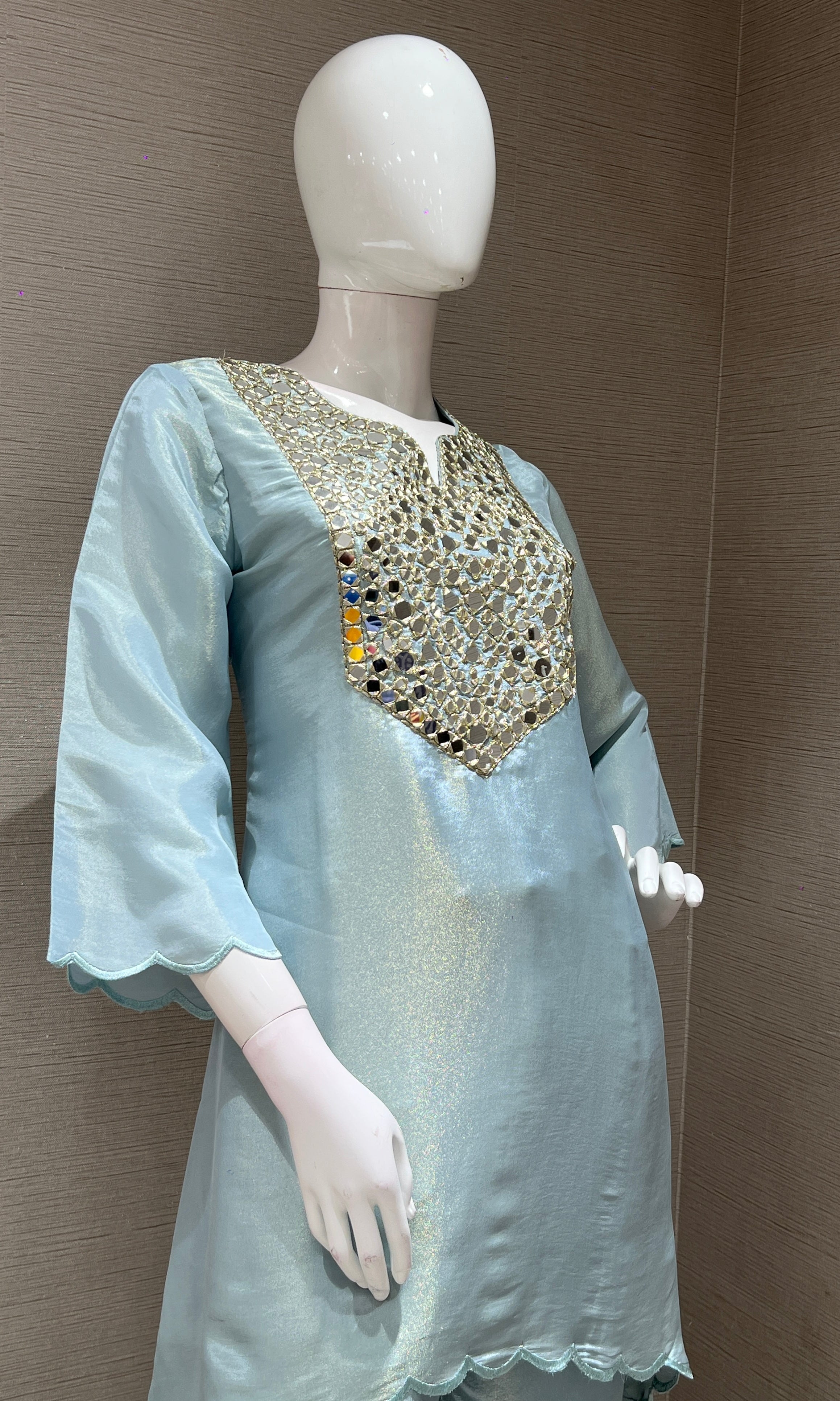 SEA BLUE MIRROR EMBELLISHED CORD SET