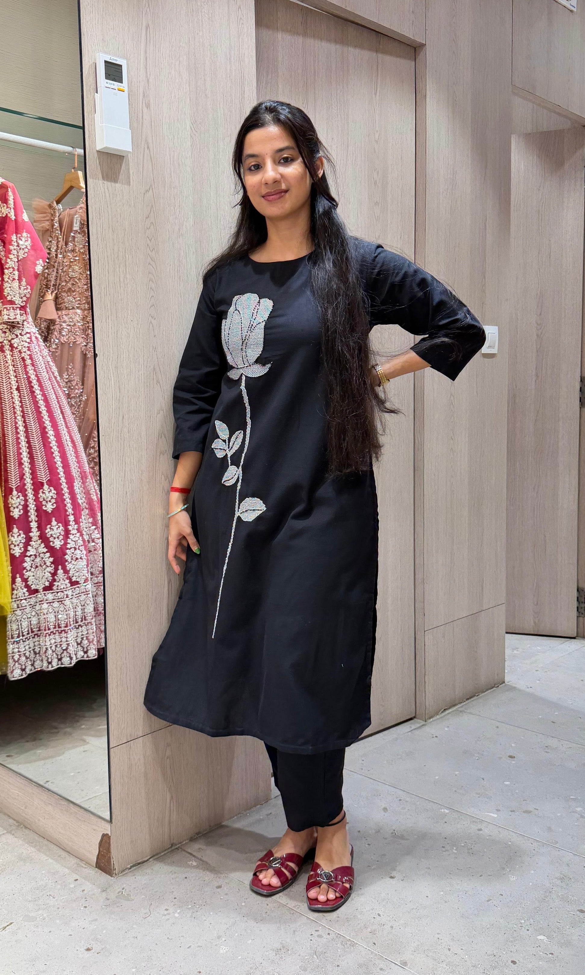 Black ROSE 2 PIECE KURTA SET