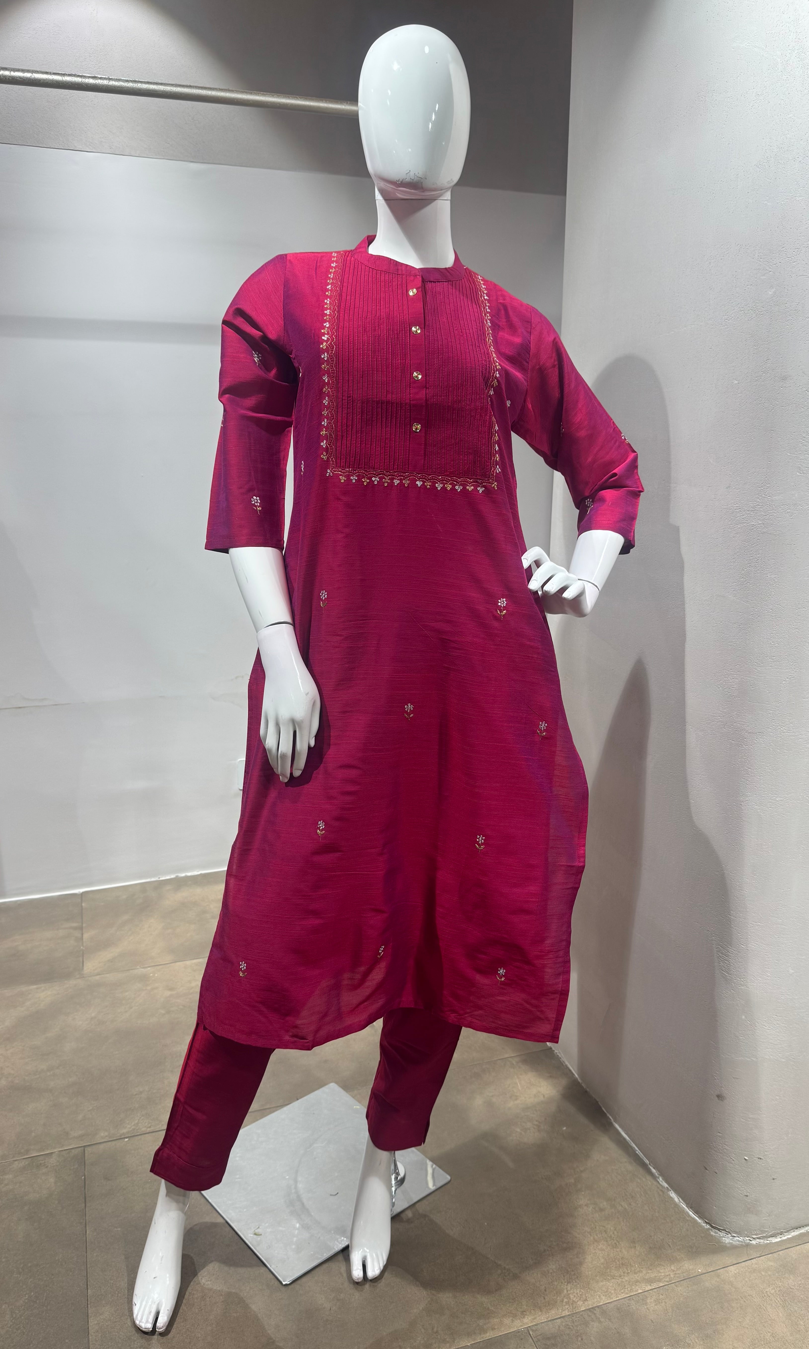 Pink Straight Kurta set with Banarasi Border Dupatta