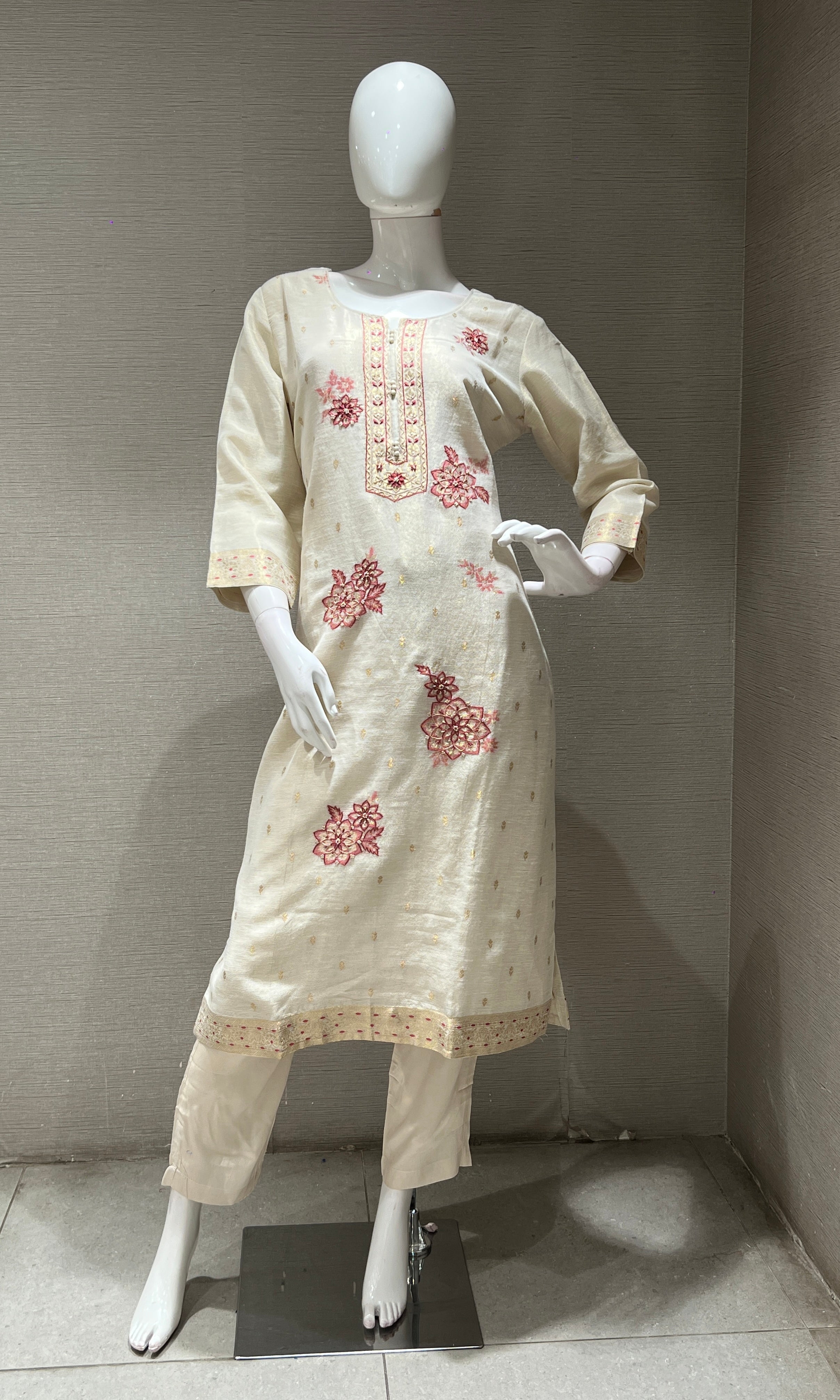 Cream Floral Charm KURTA SET
