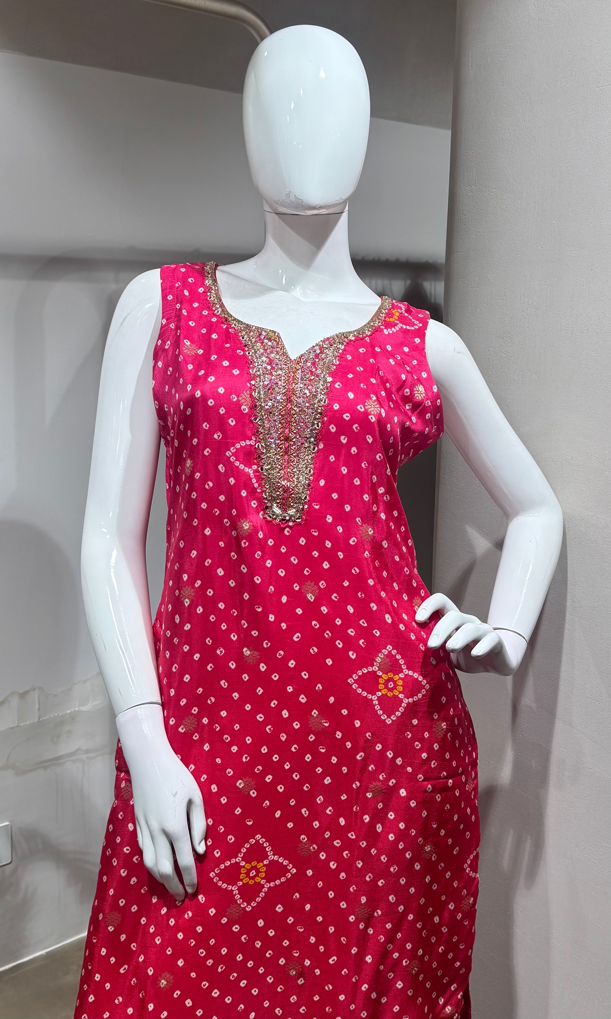 pink and gold ethnic kurta set
