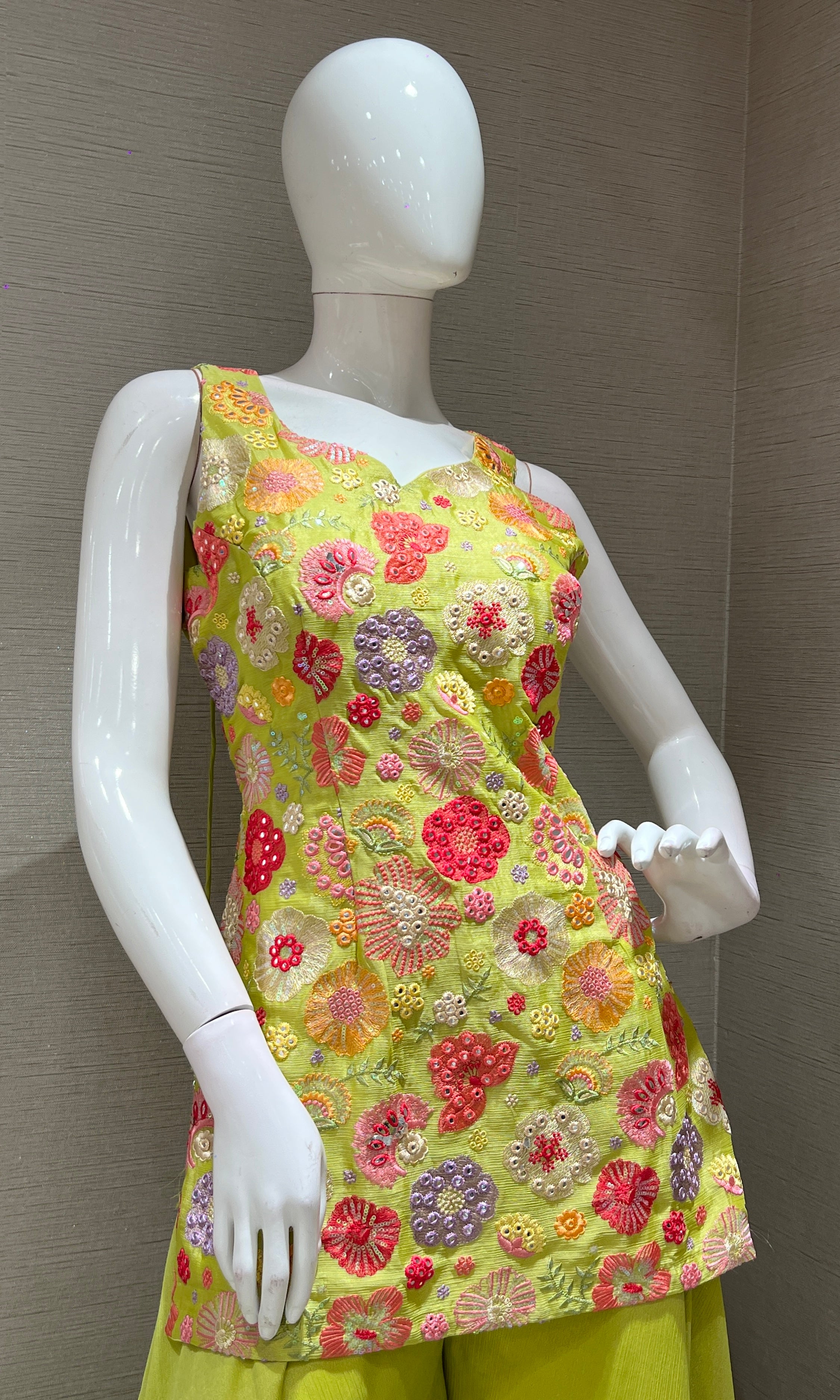 PARROT GREEN FLORAL PEPLUM SHARARA SET