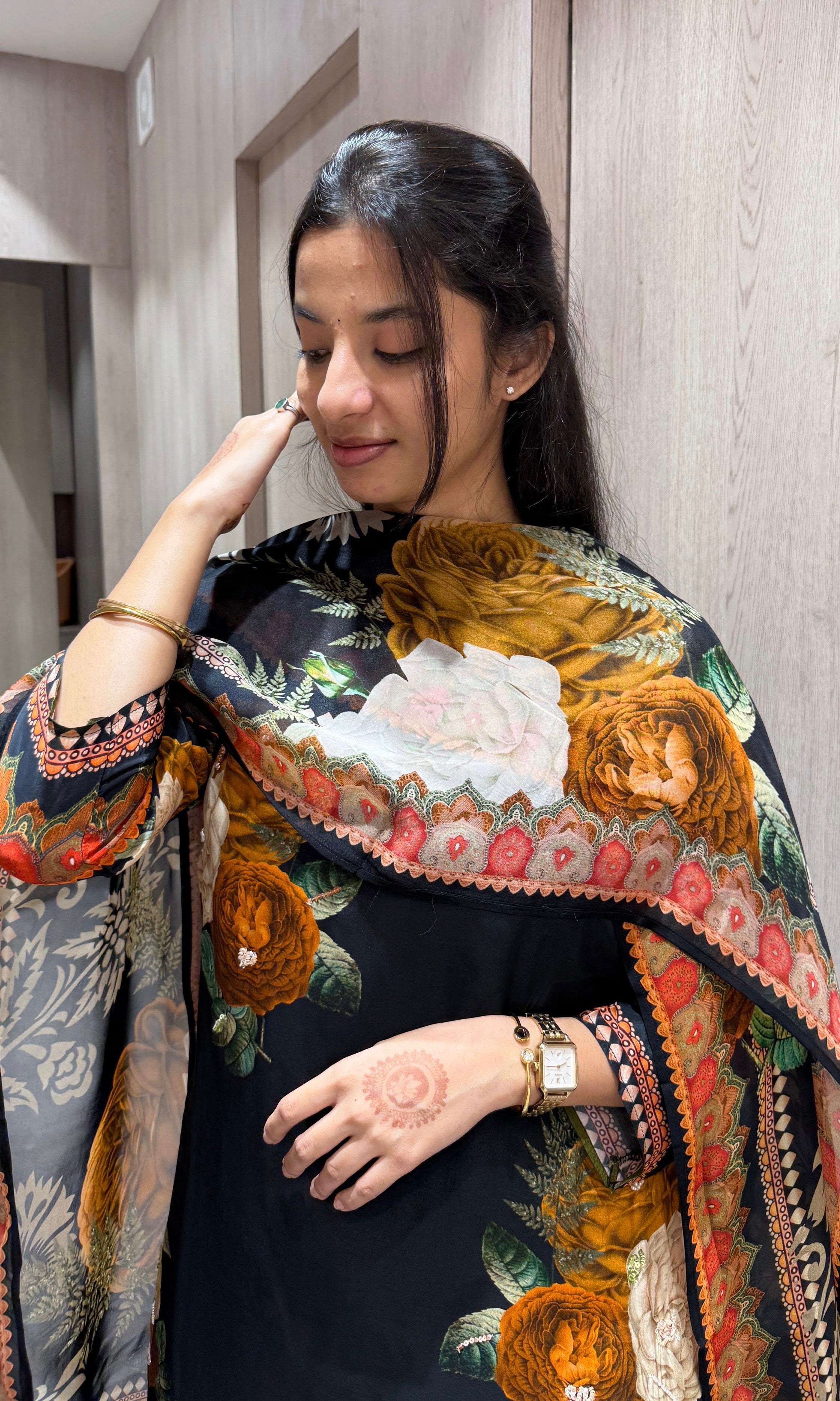 Black Elegant Floral Printed KURTA SET