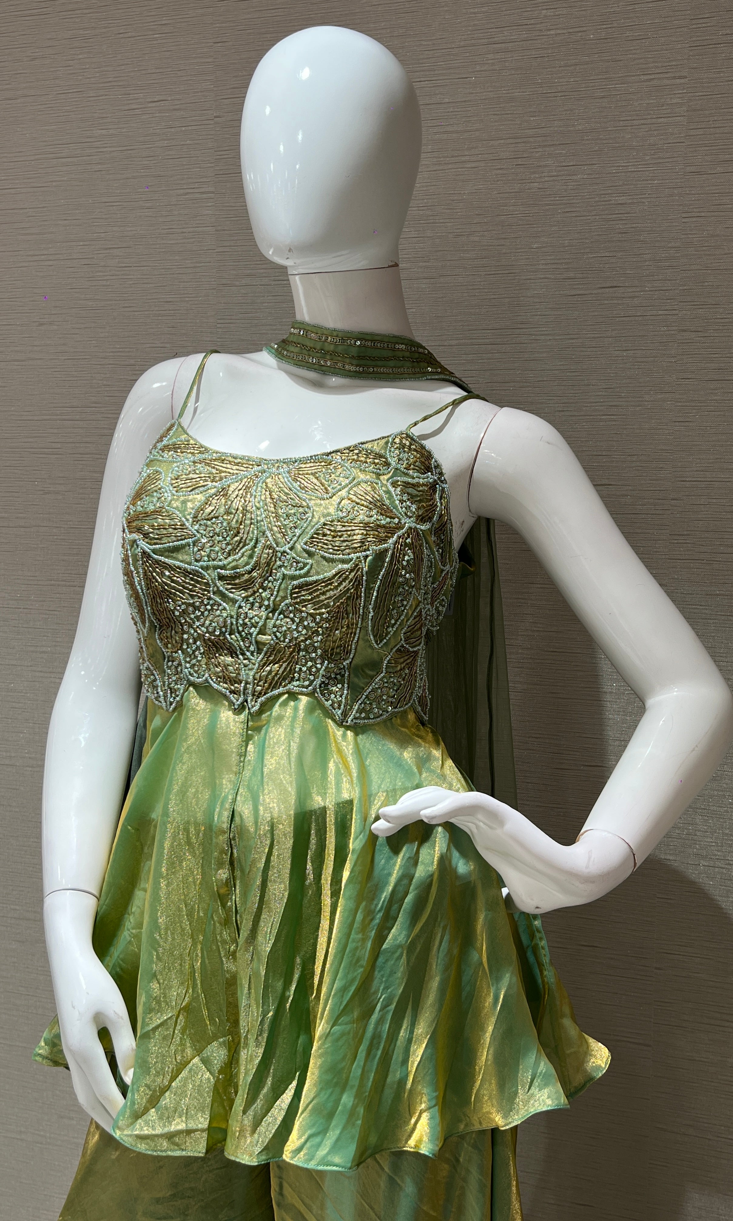 Green palazzo