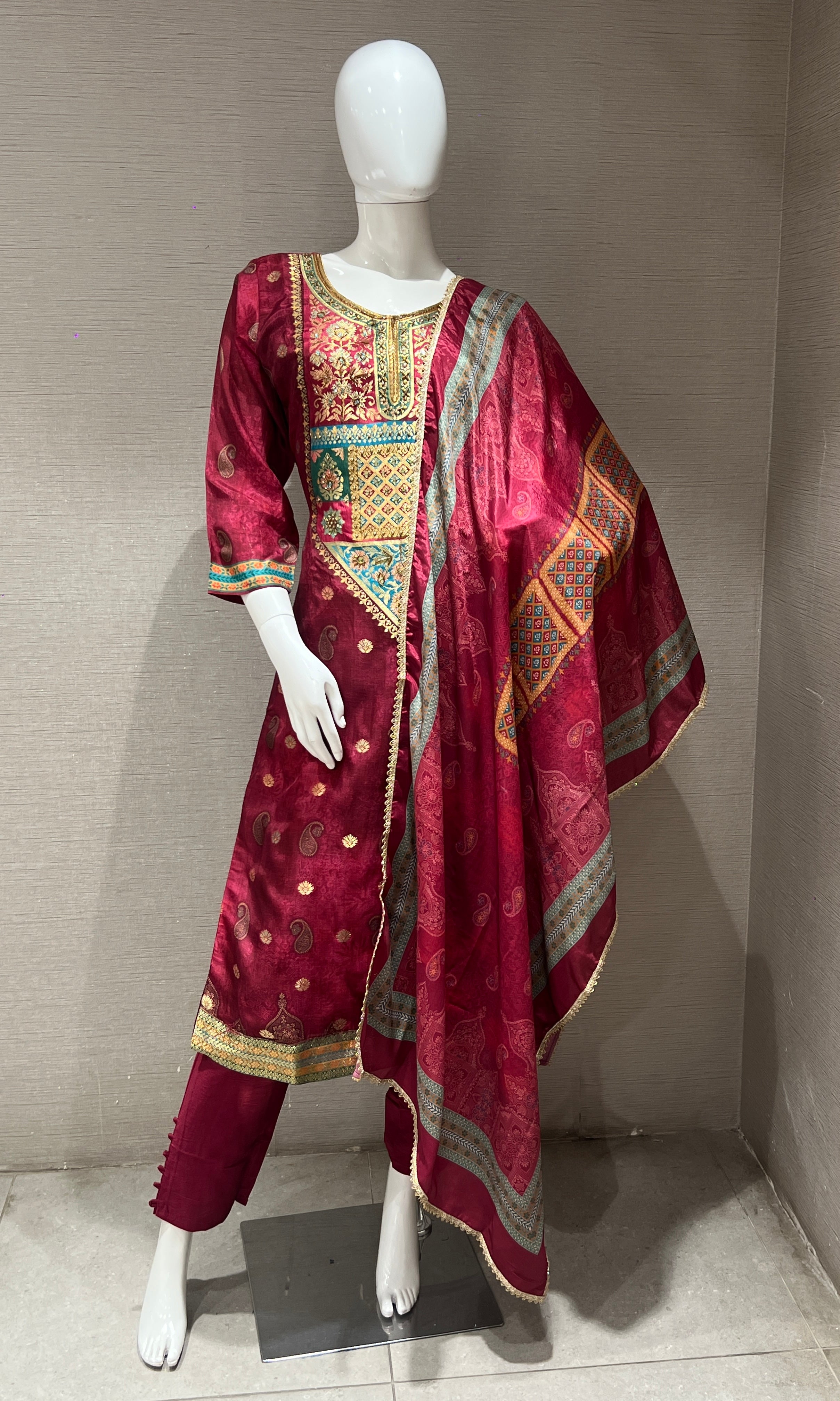 Maroon kurta set