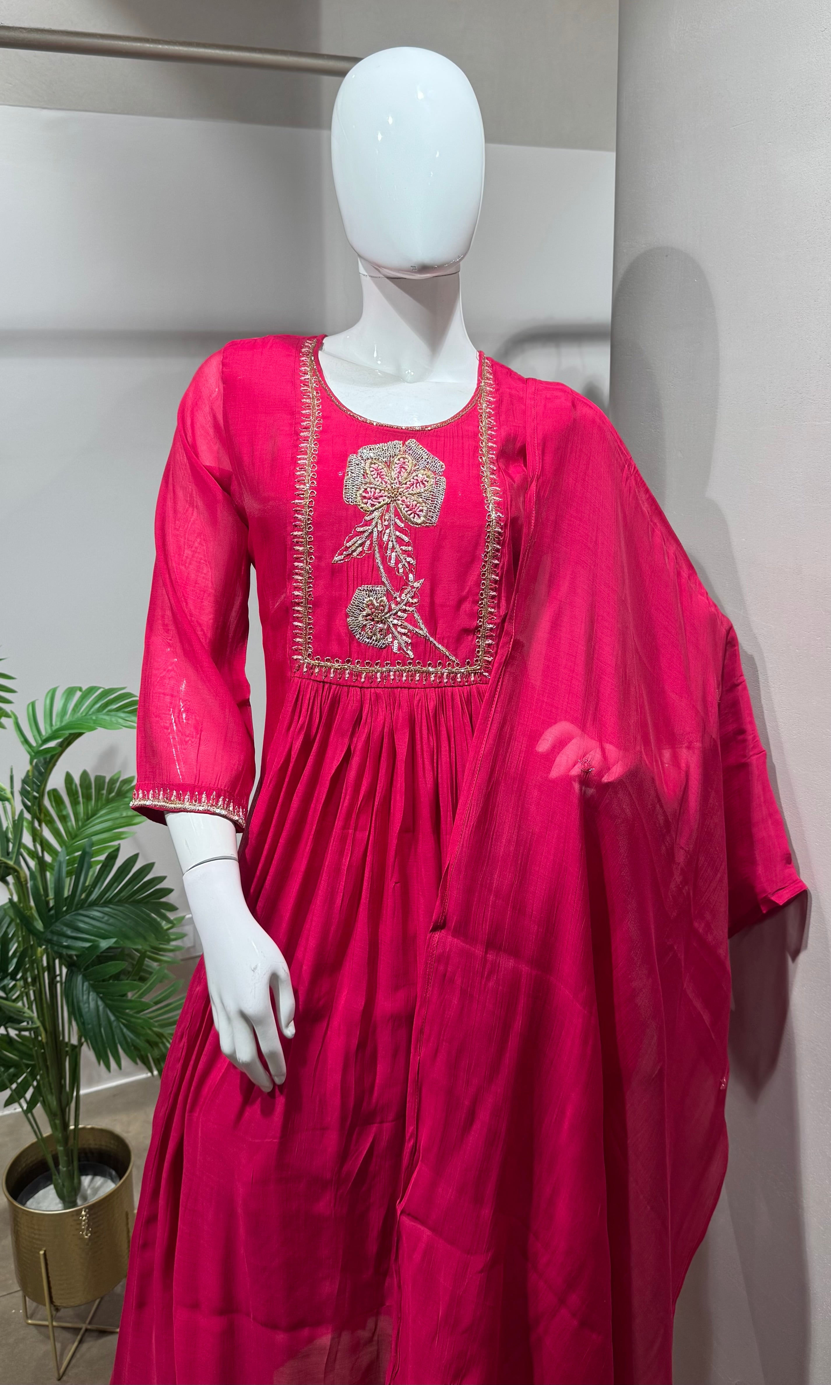 Pink blossom floral embroidered kurta set