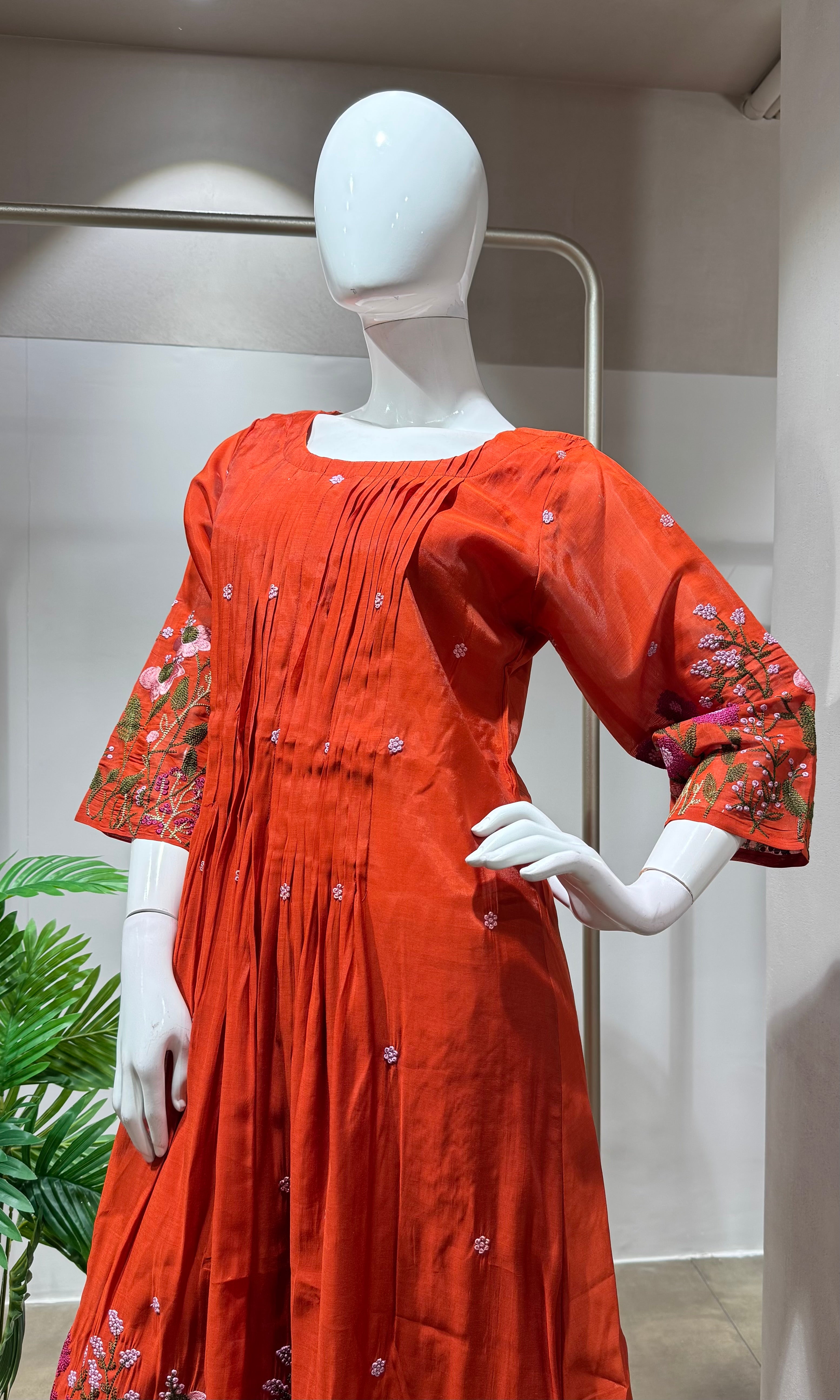 Rust mul chanderi floral embroidery kurta set
