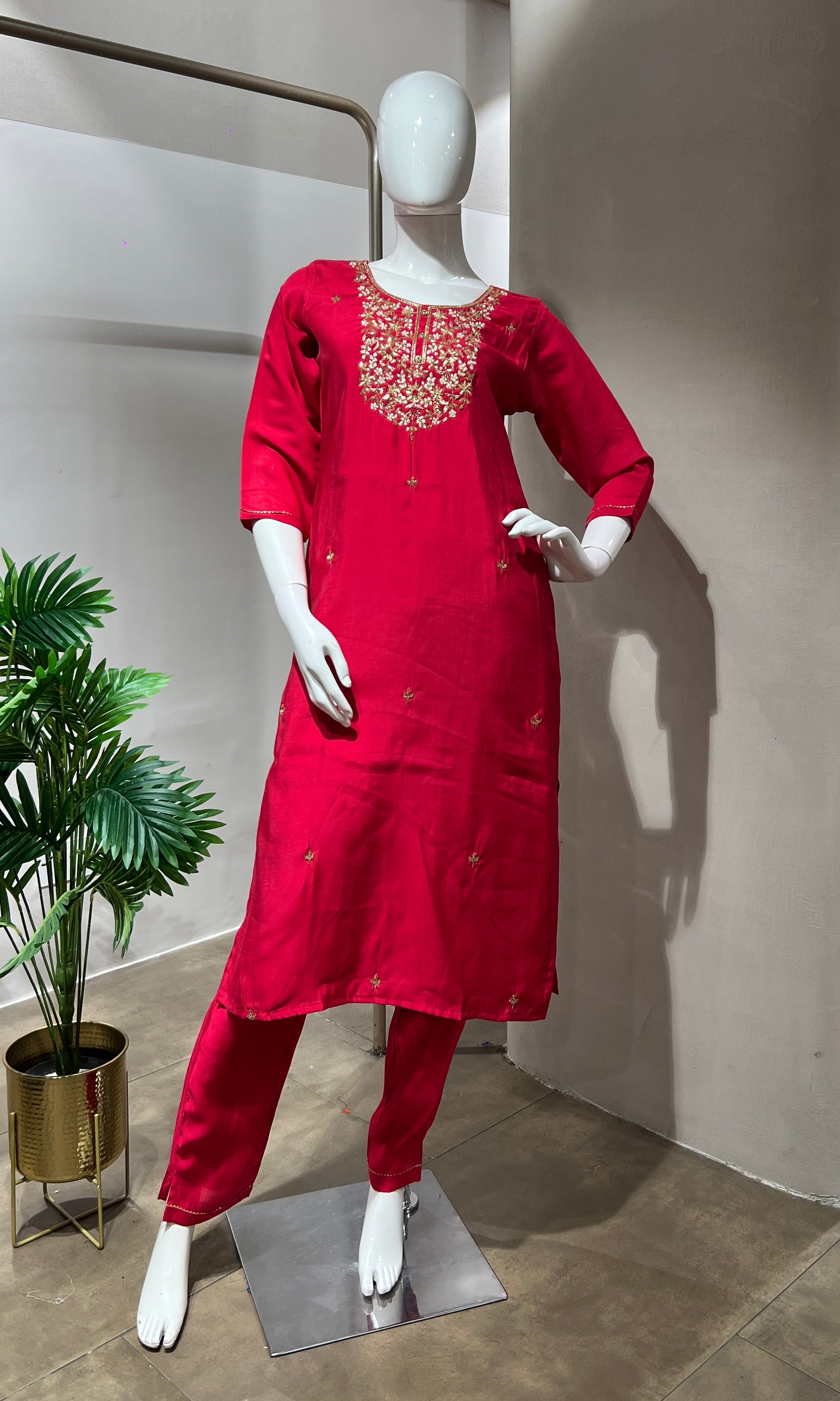 RANI PINK GOLD NECK WORK KURTA SET