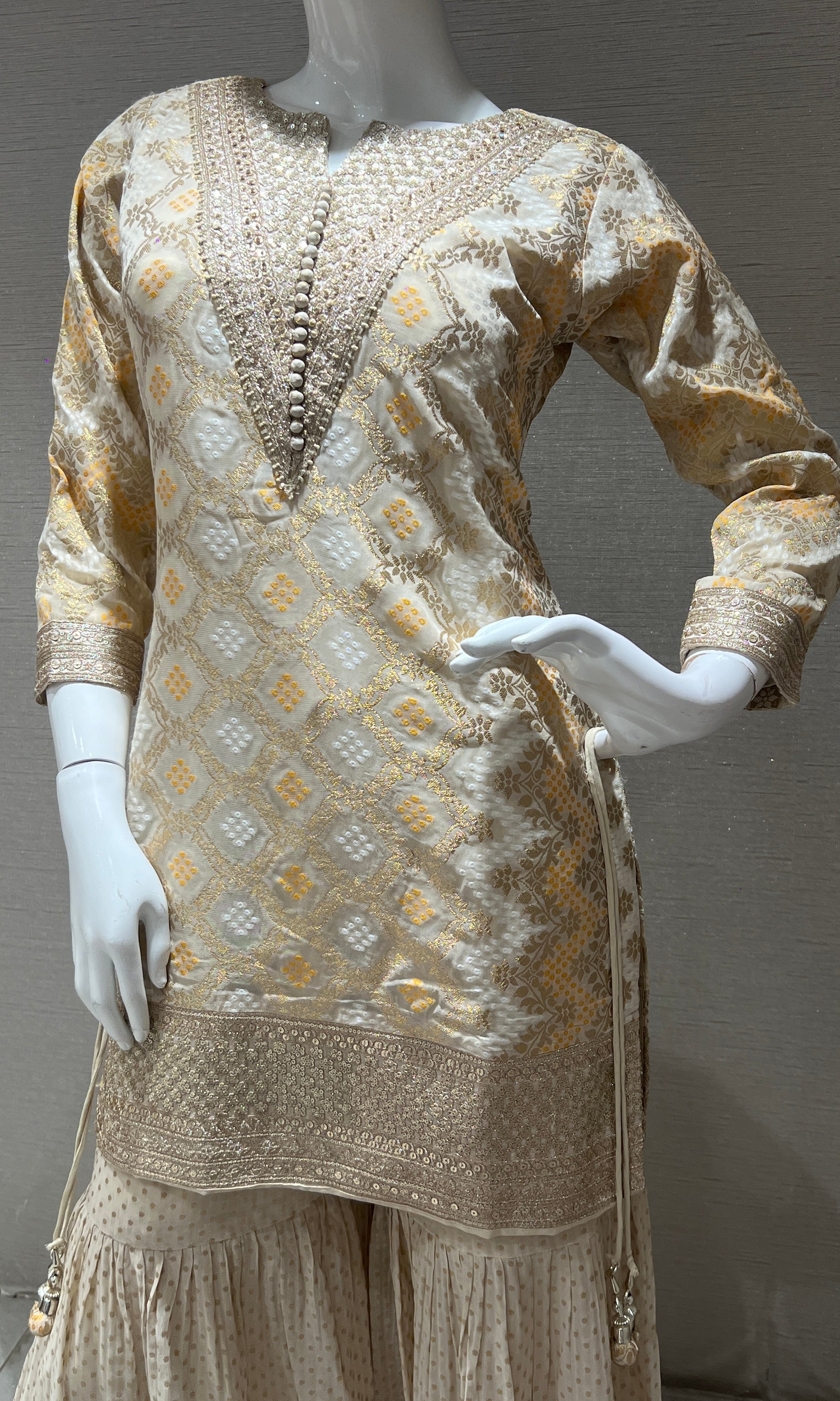 Cream Gharara