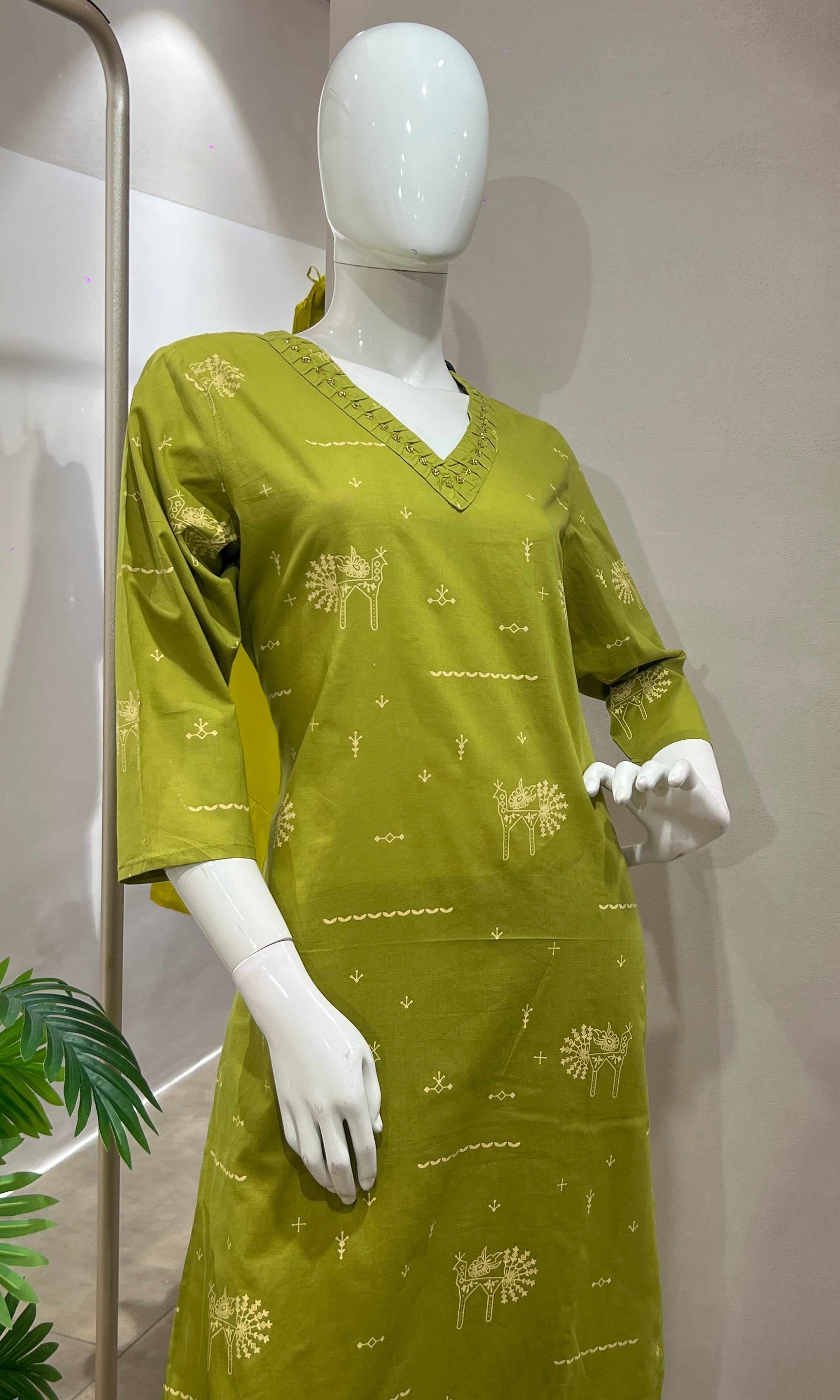 Green Ethnic Motifs Embroidered KURTA SET