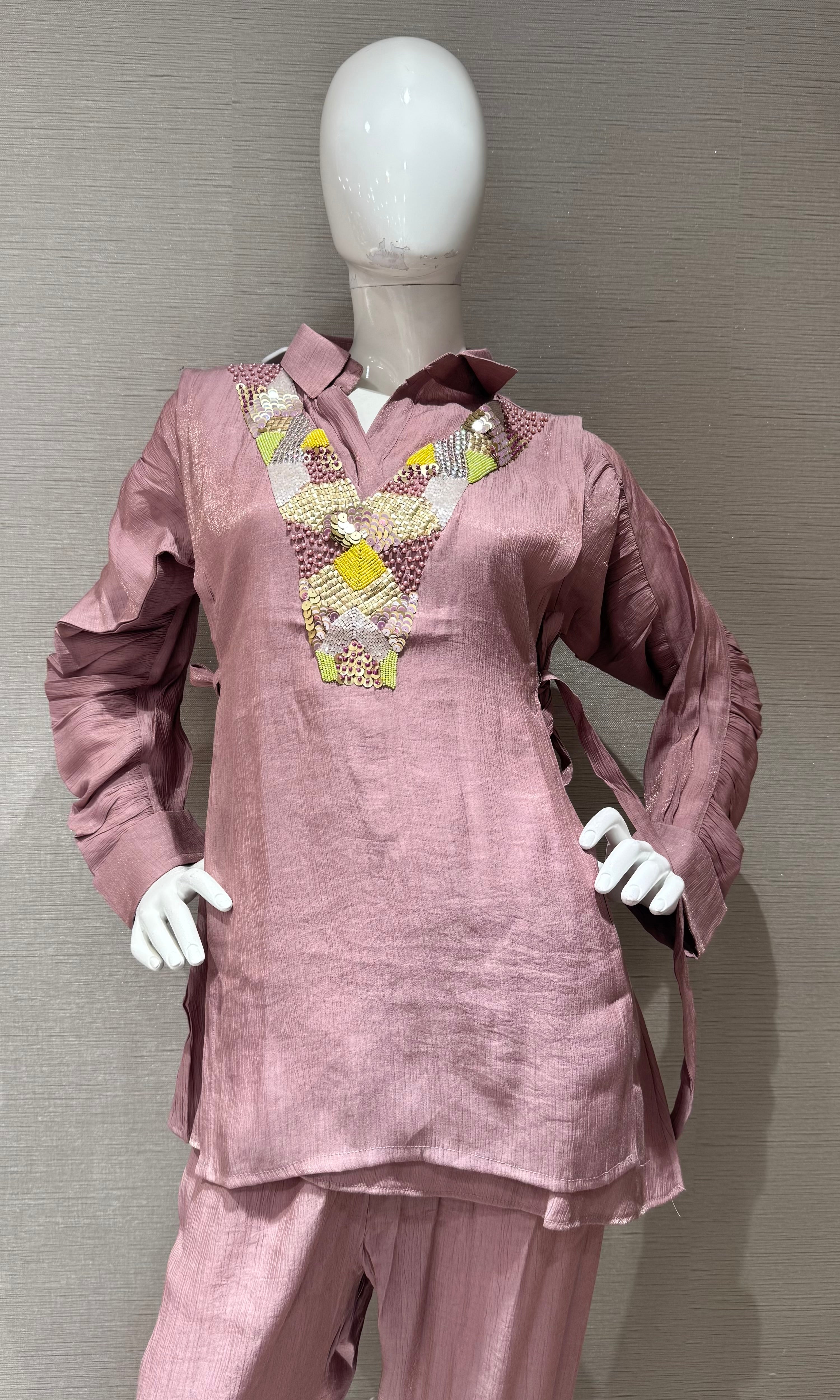 Moee Embroidered Tunic Lenin Co-ord Set