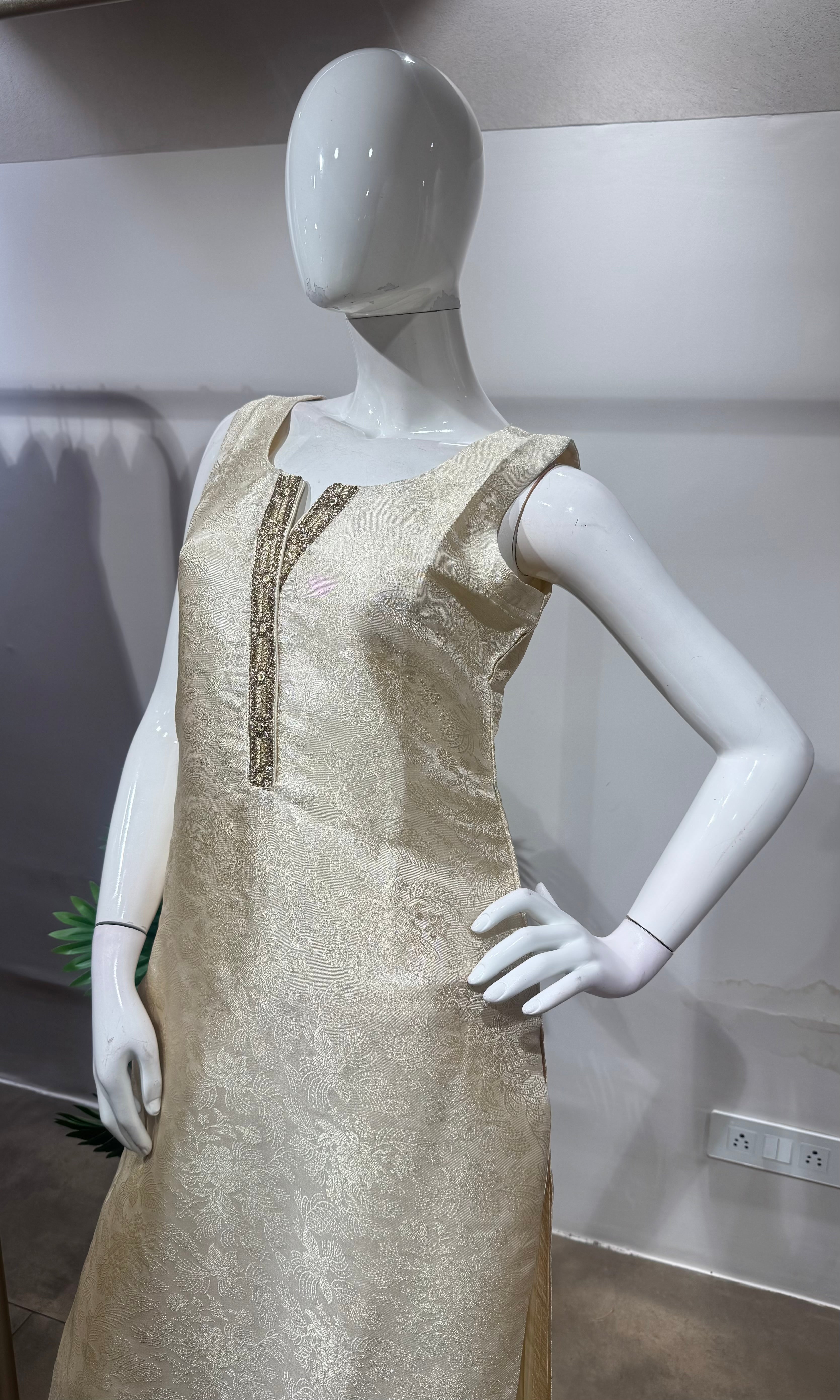 CREAM GOLDEN SHIMMER SILK KURTA SET