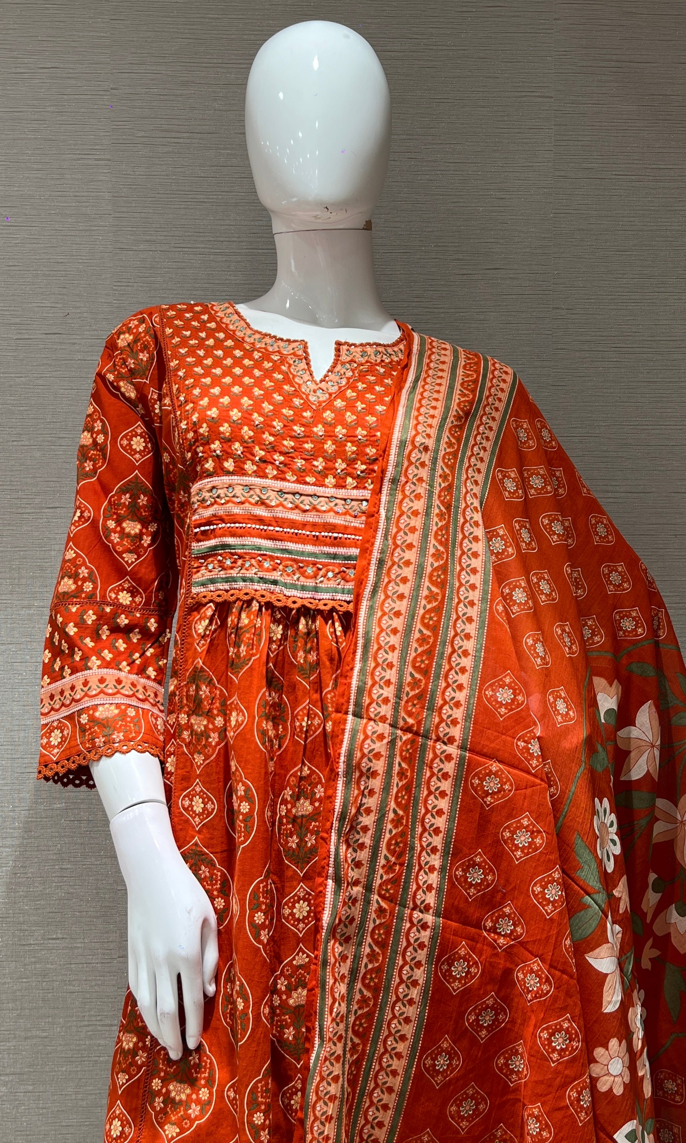 Rust PRINTED KURTA SET WITH FLORAL DUPATTA