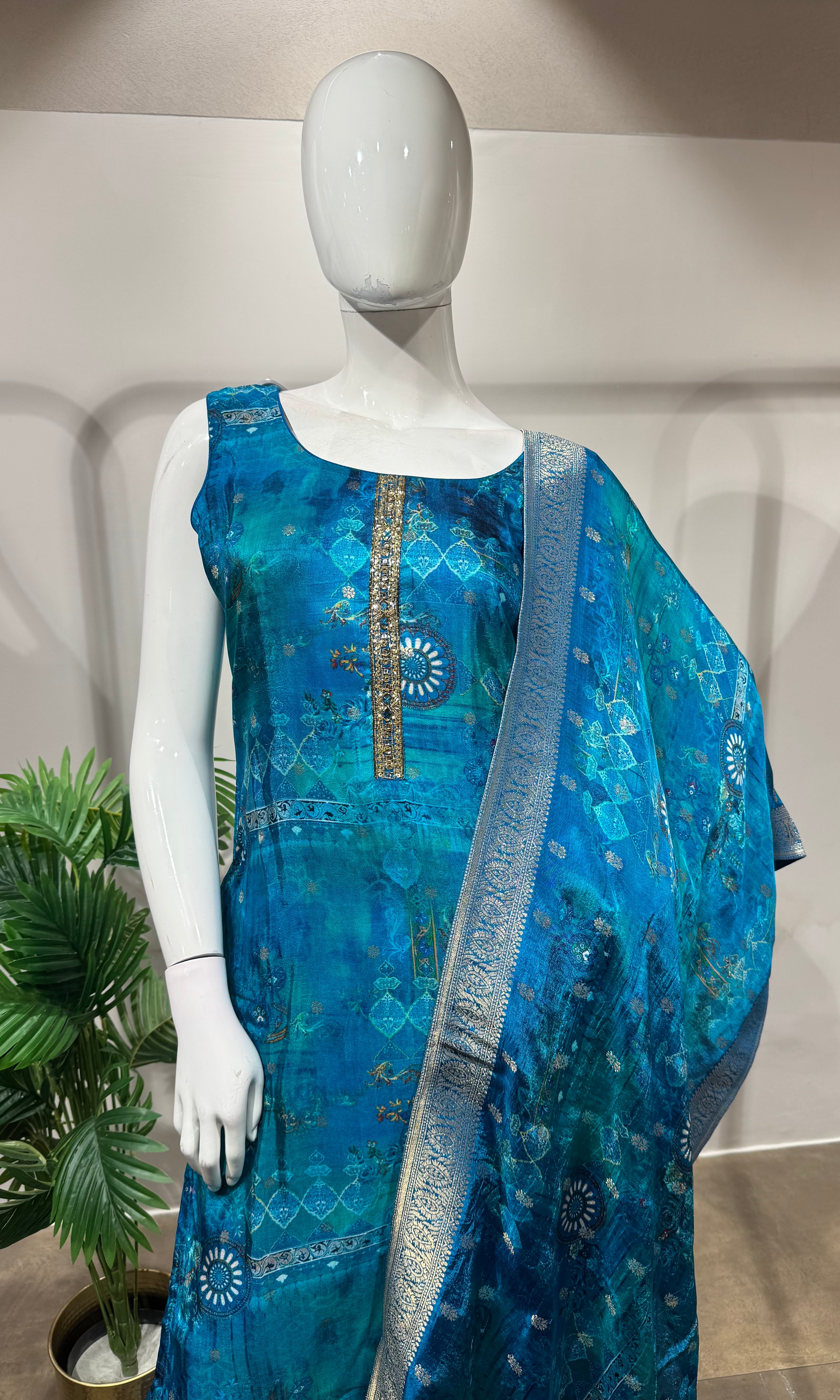 Blue Bandhani Print Silk kurta set