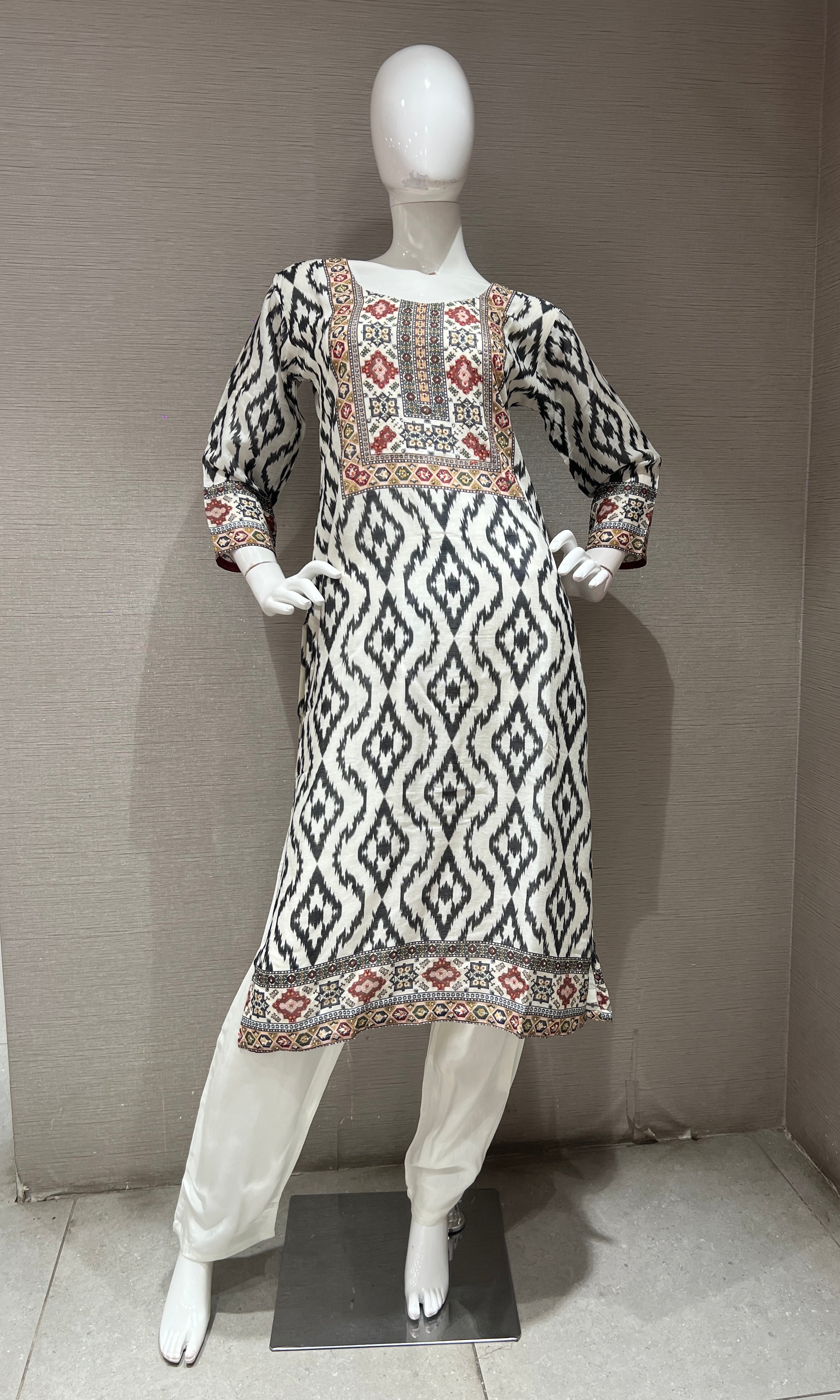 Black & White Geometric Kurta with Printed Dupatta