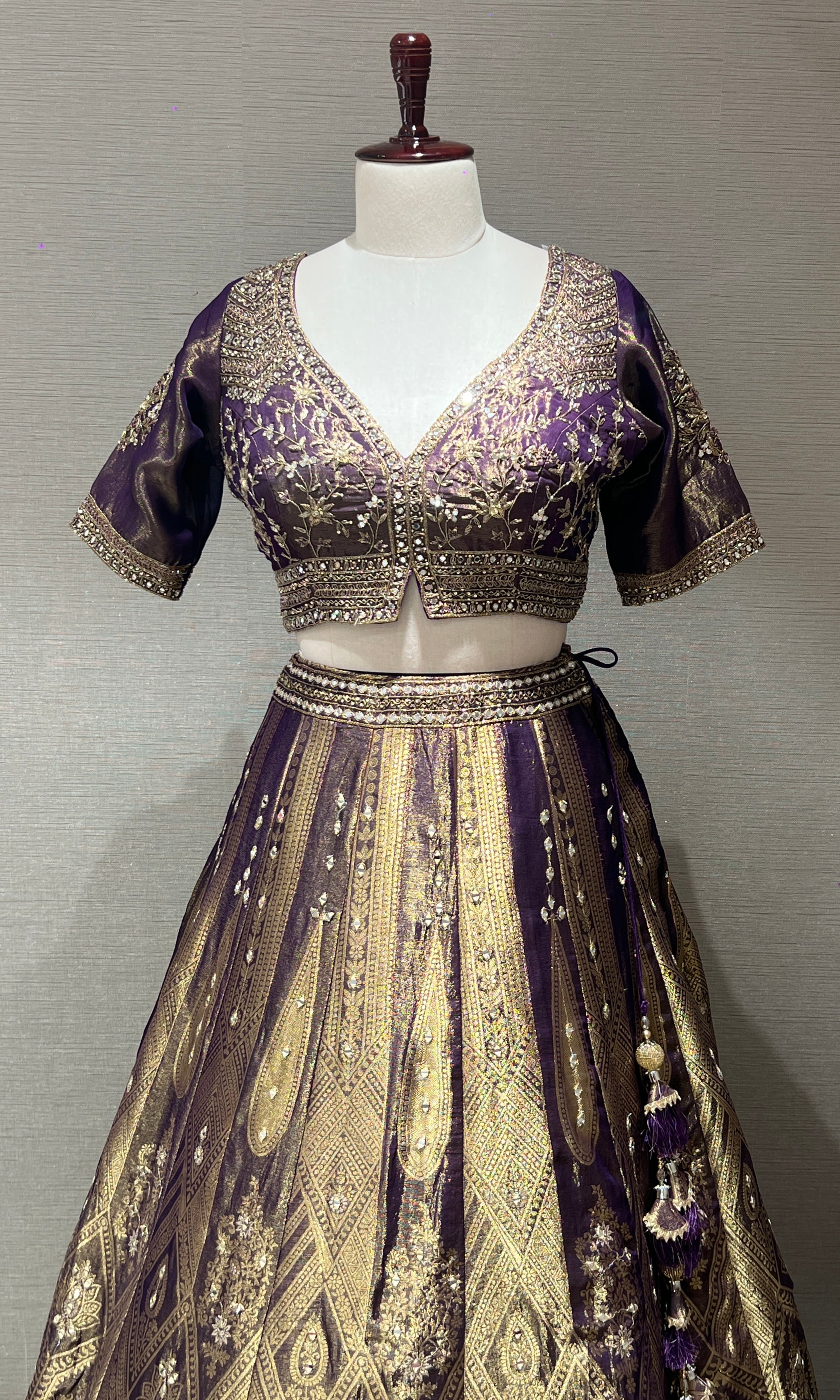 Royal Dusk – Banarasi Grandeur Lehenga