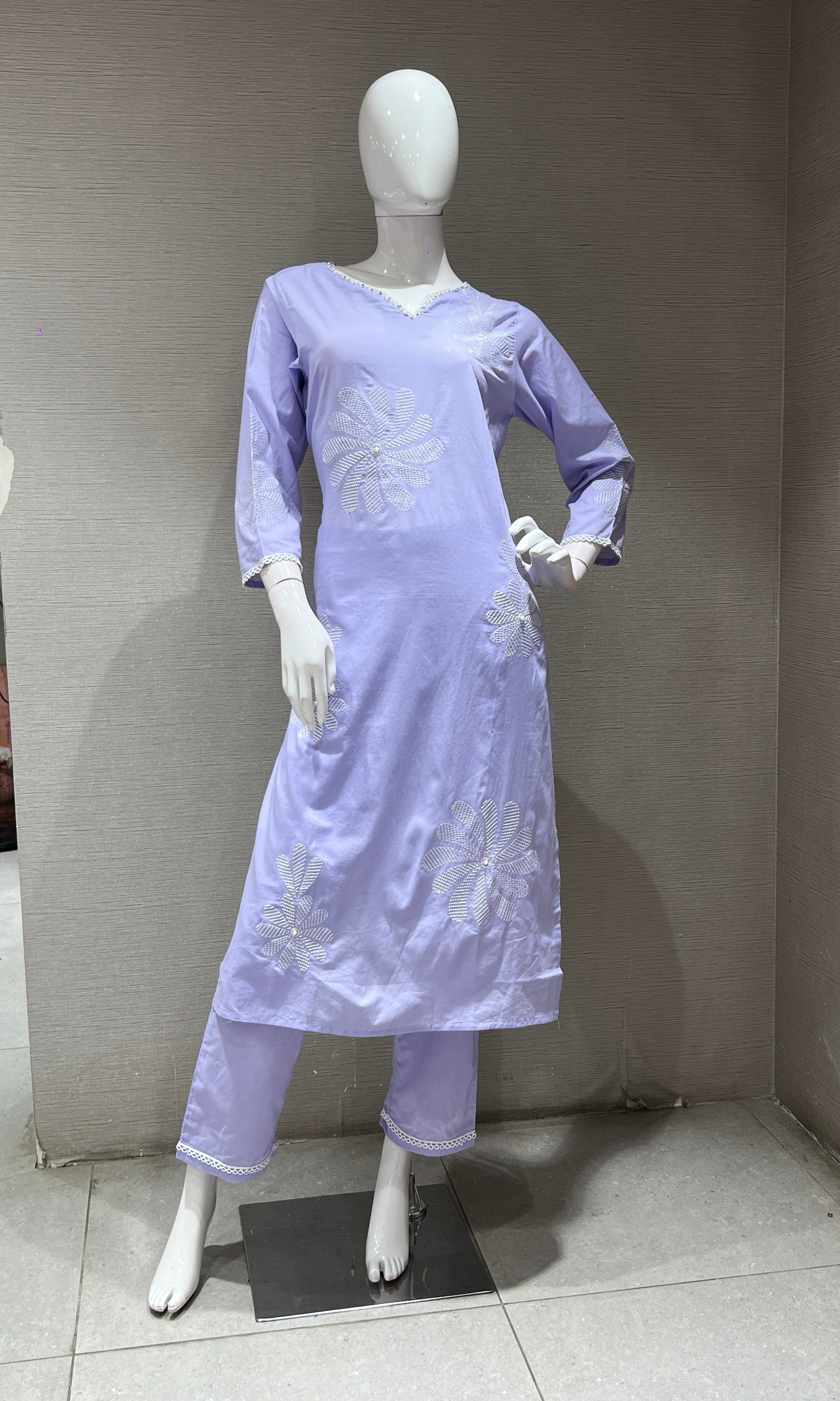 Lavender FLORAL KURTA SET
