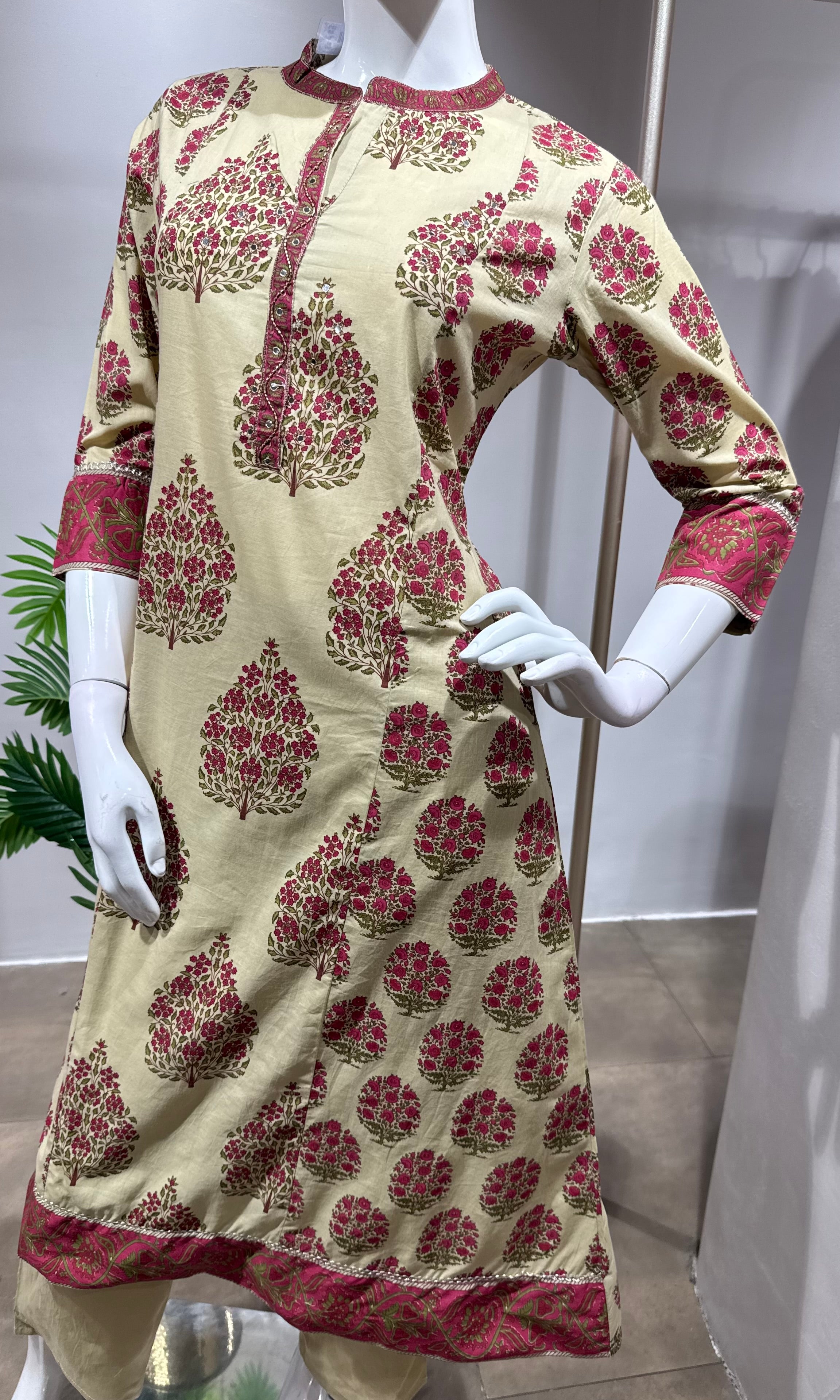 PINK Floral cotton Kurta set with Dupatta