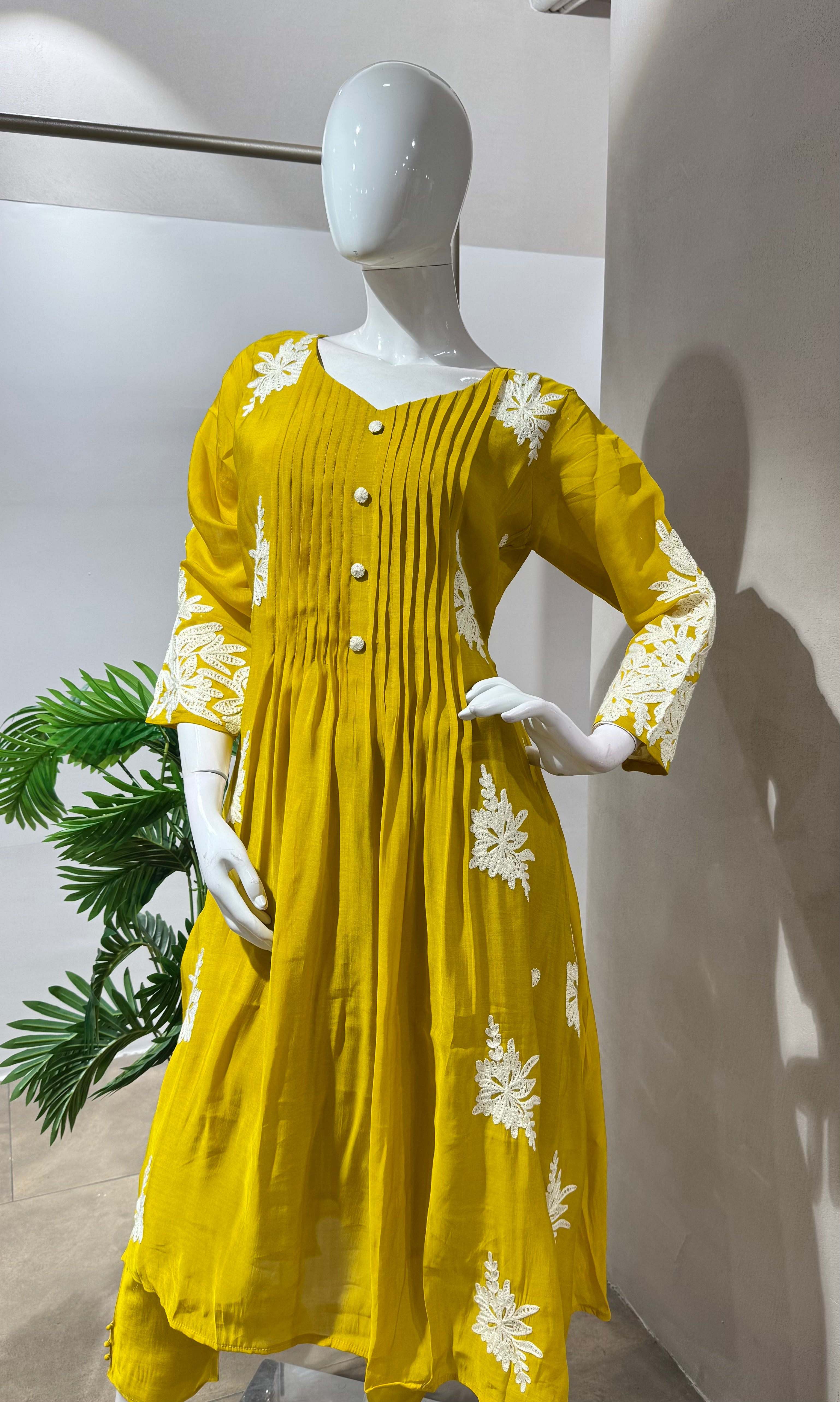 MUSTARD FLORAL MUL CHANDERI KURTA SET