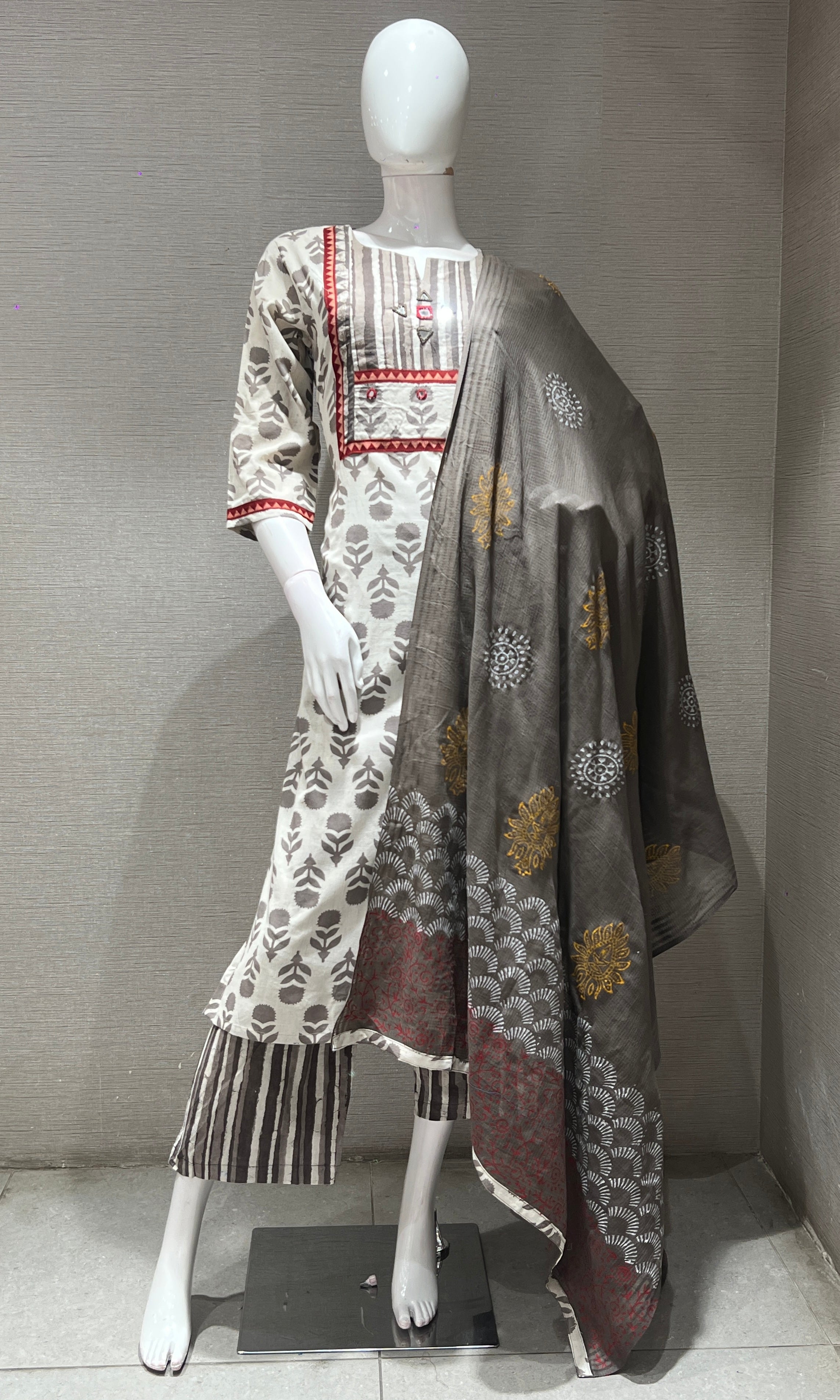 Grey EMBROIDERED kurta set