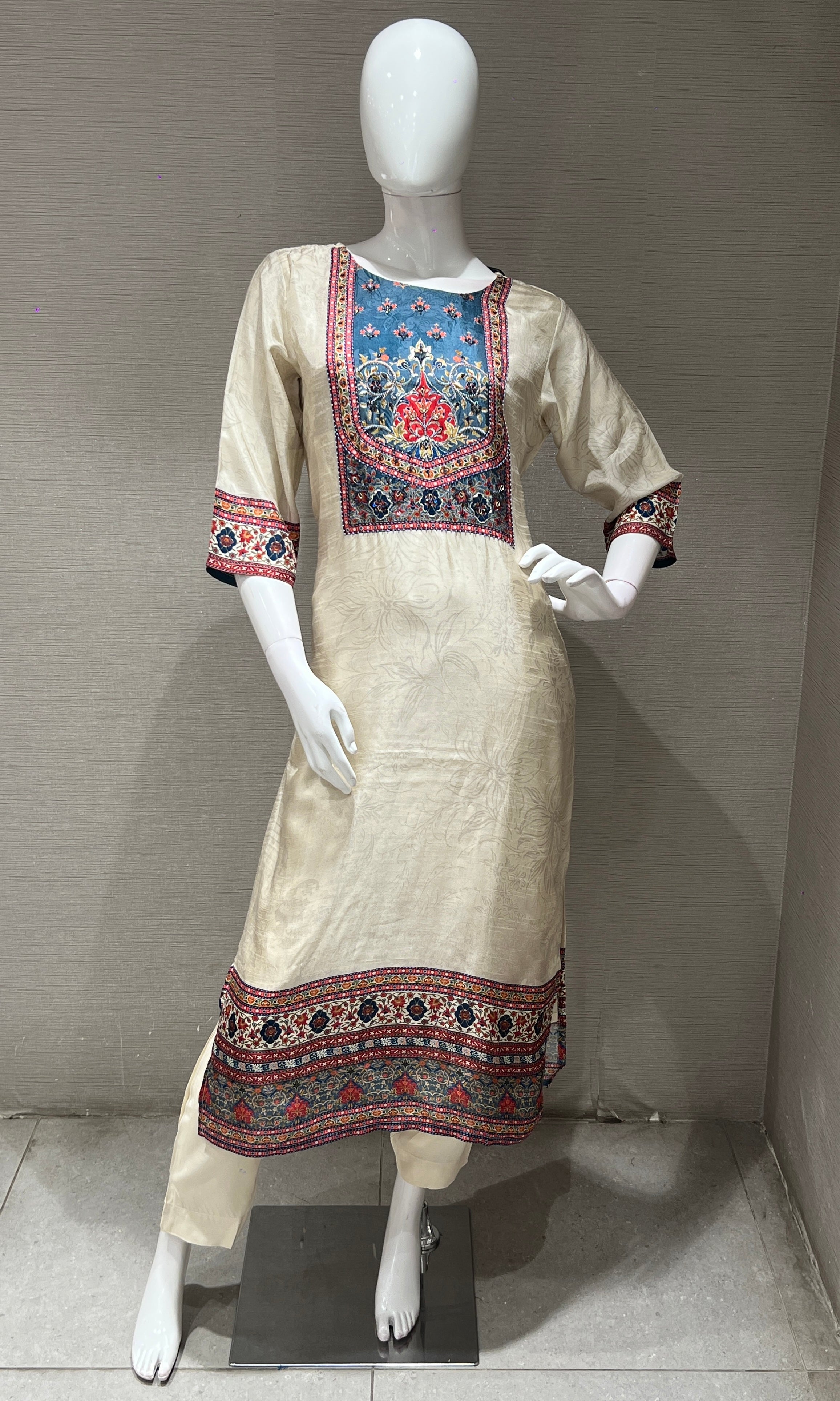 Elegant Cream Digital Print kurta set