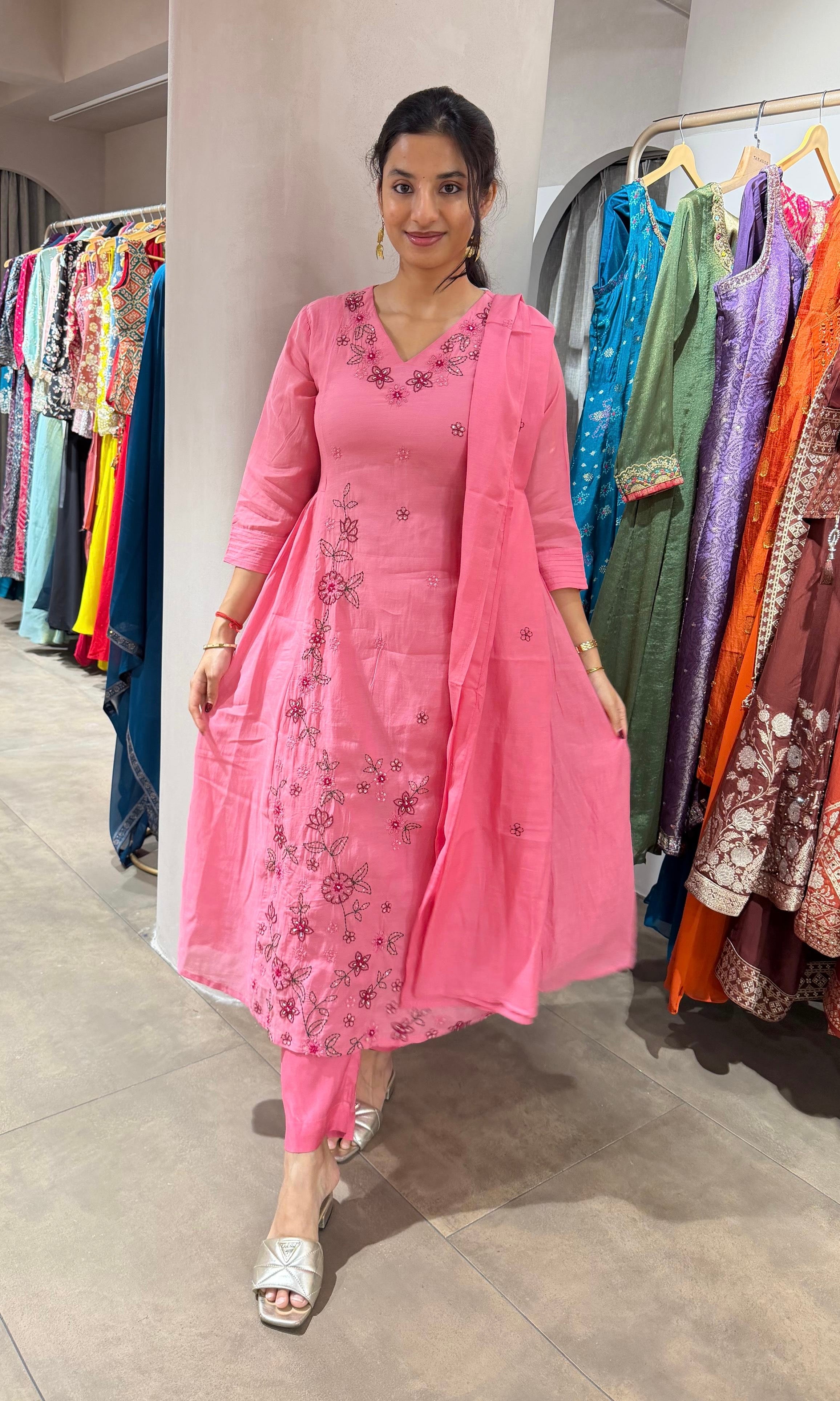 BABY PINK FLORAL MUL CHANDERI KURTA SET