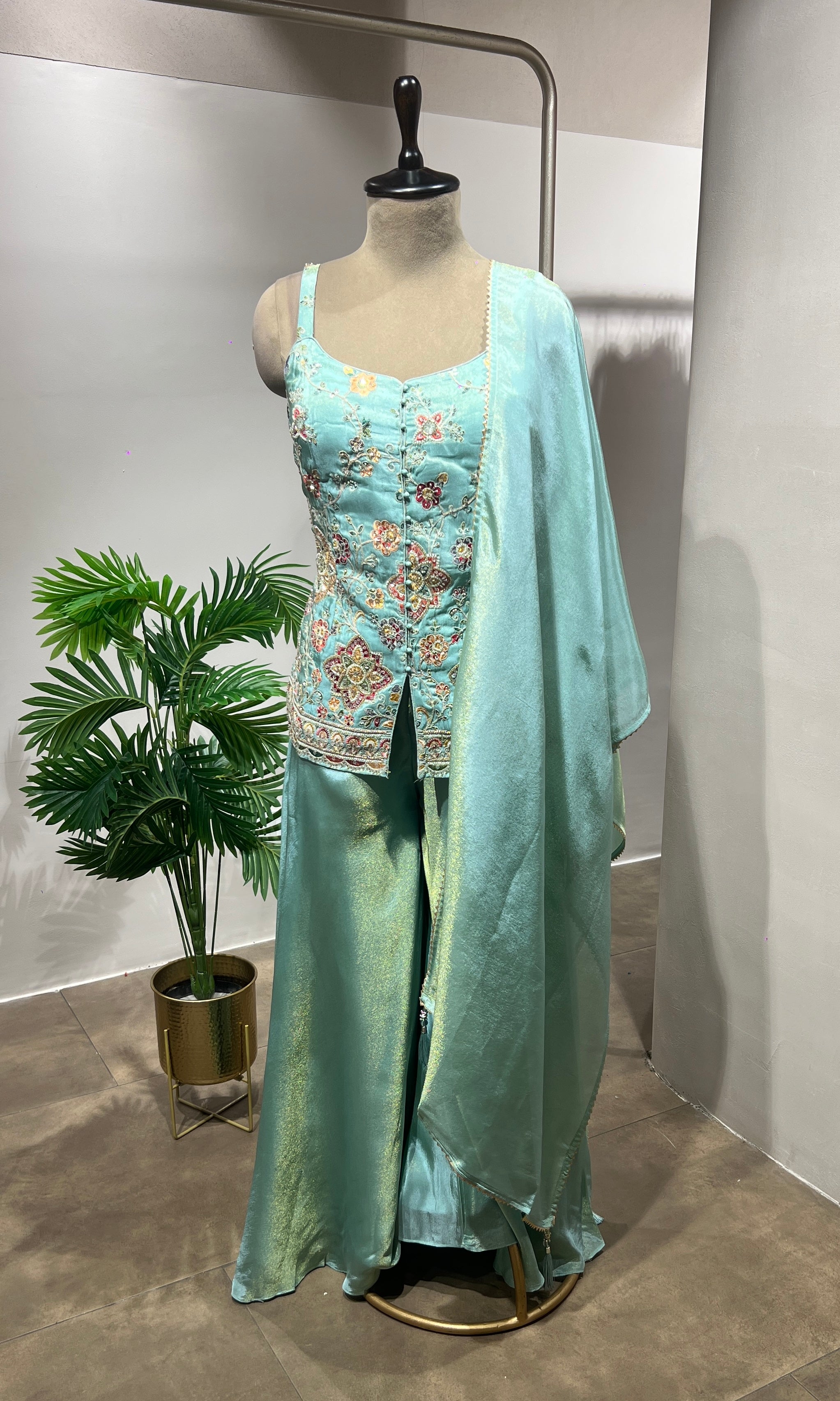 PISTA Green Shimmer Tissue Peplum Suit