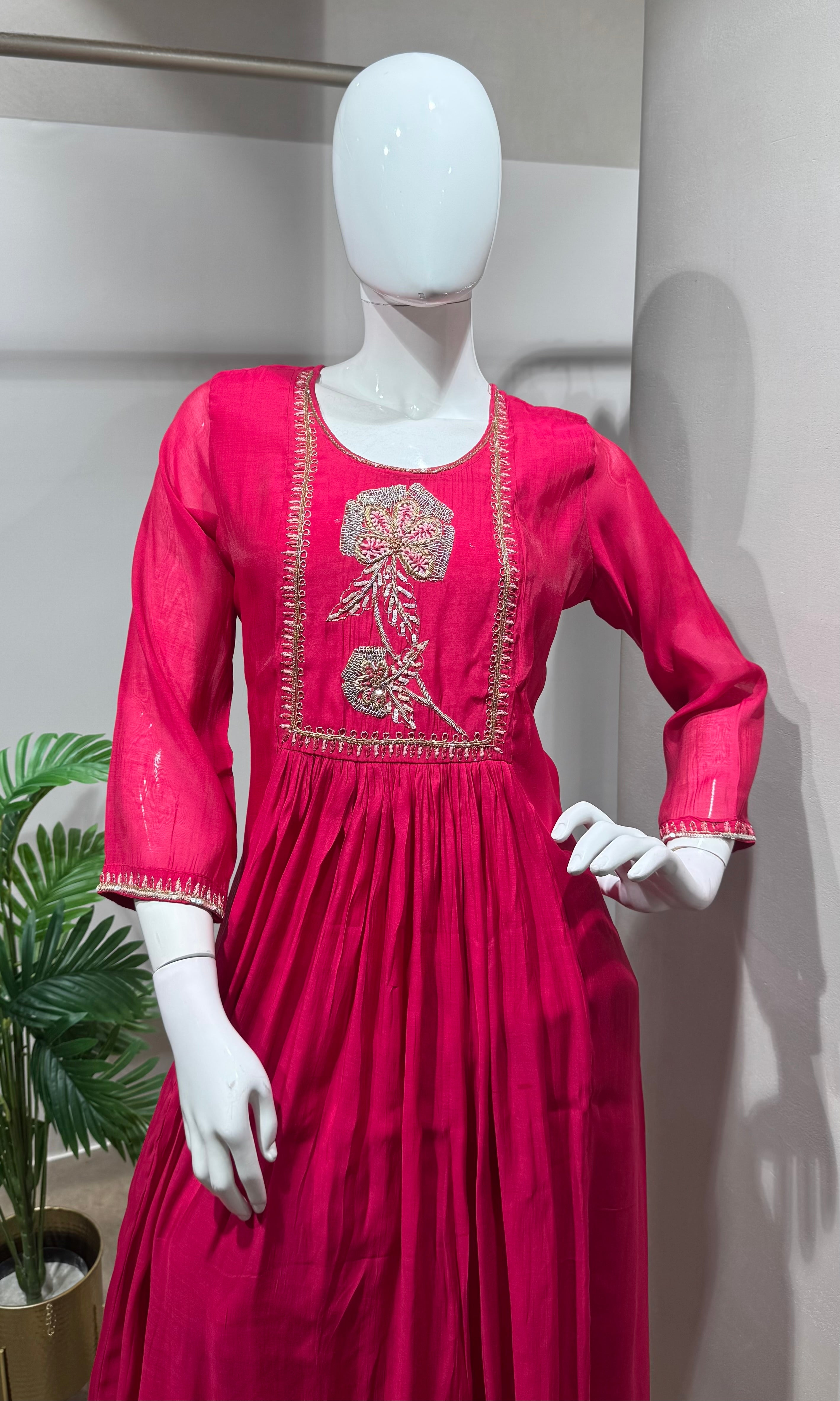 Pink blossom floral embroidered kurta set