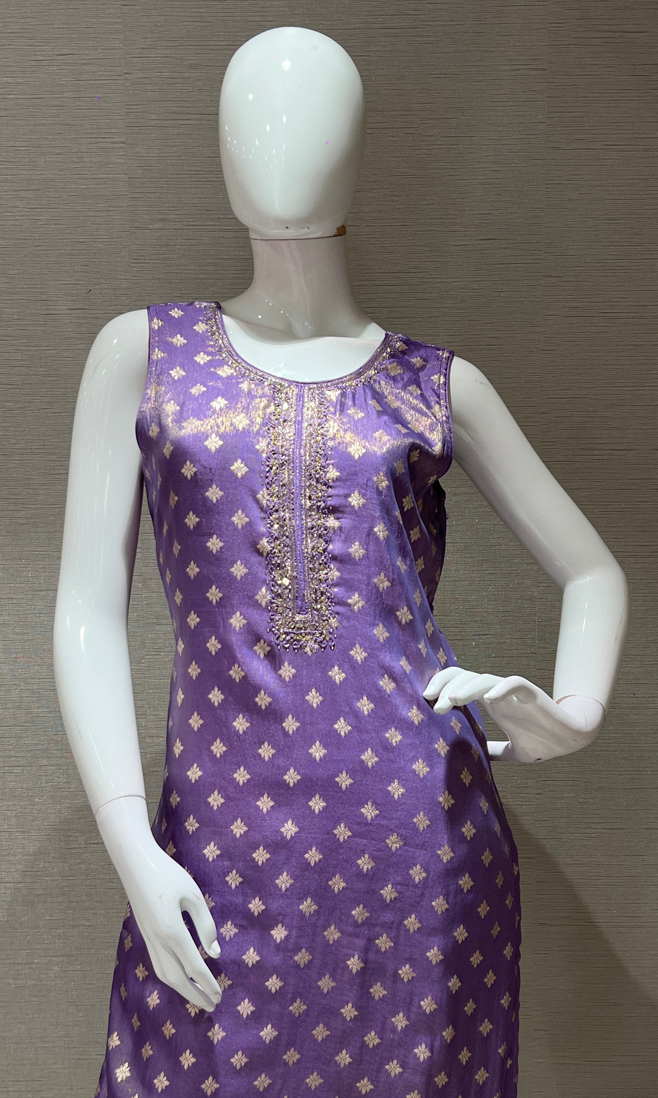 Lilac BANARASI EMBROIDERED kurta set