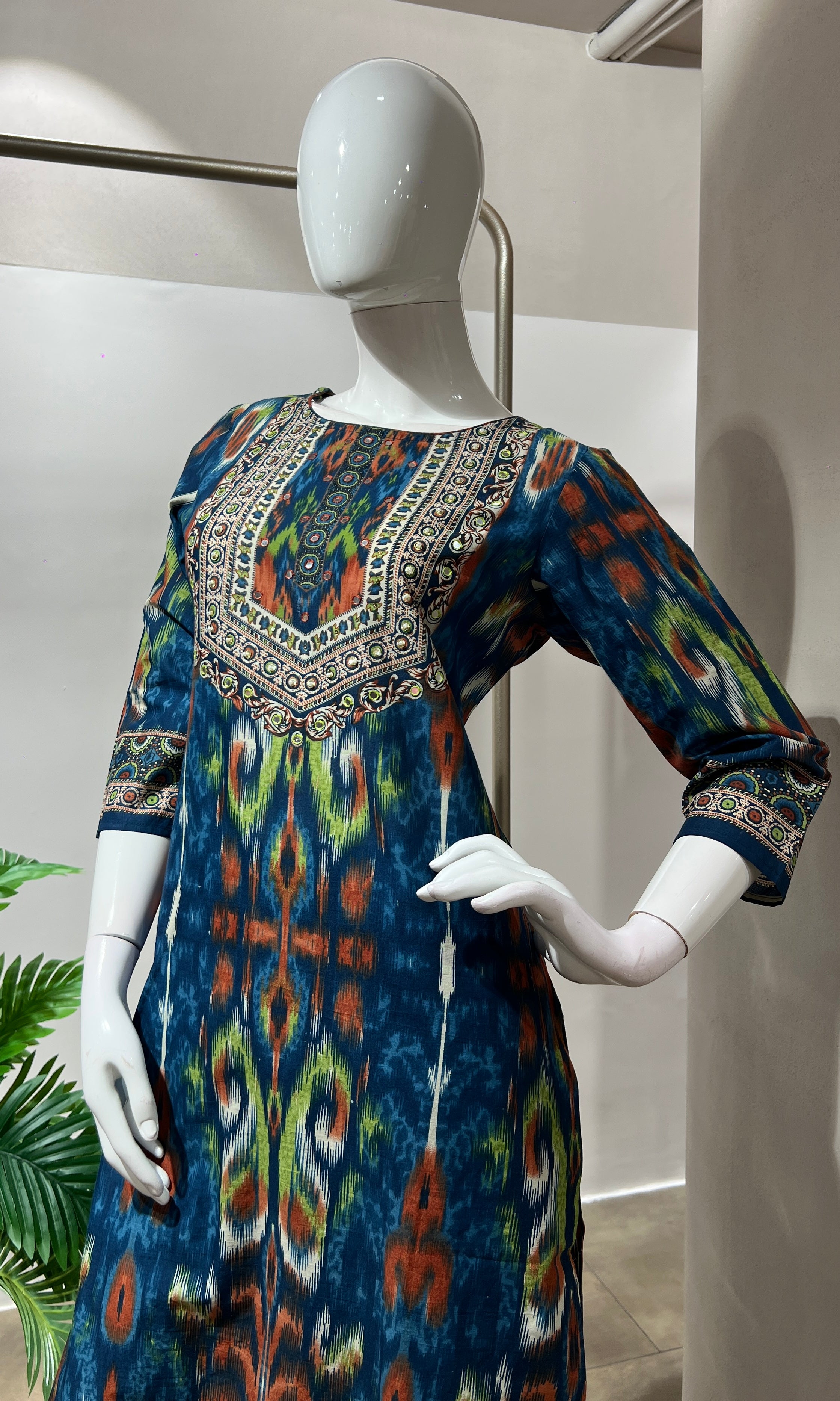 BLUE ETHNIC PRINTED KURTA SET
