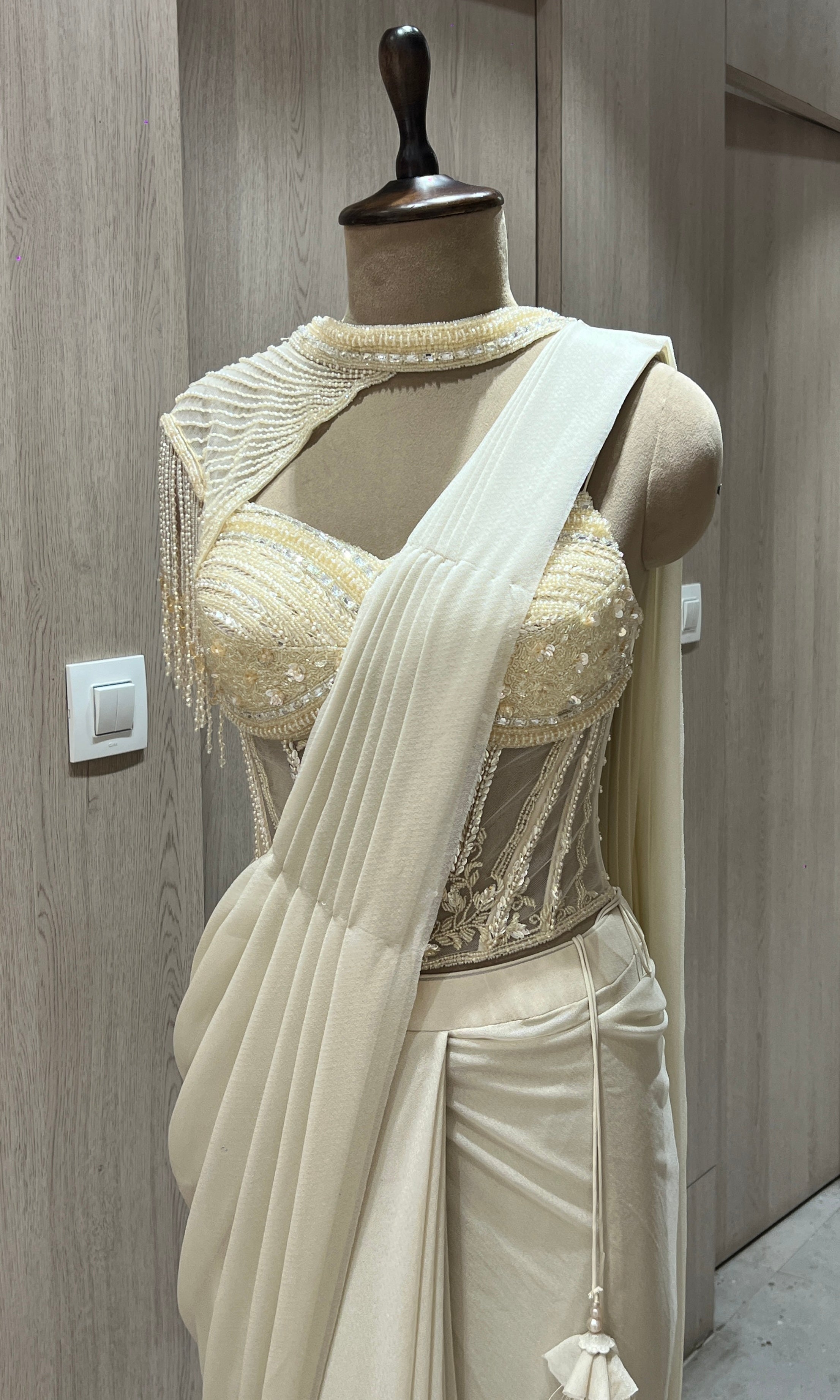 FAWN one minute saree