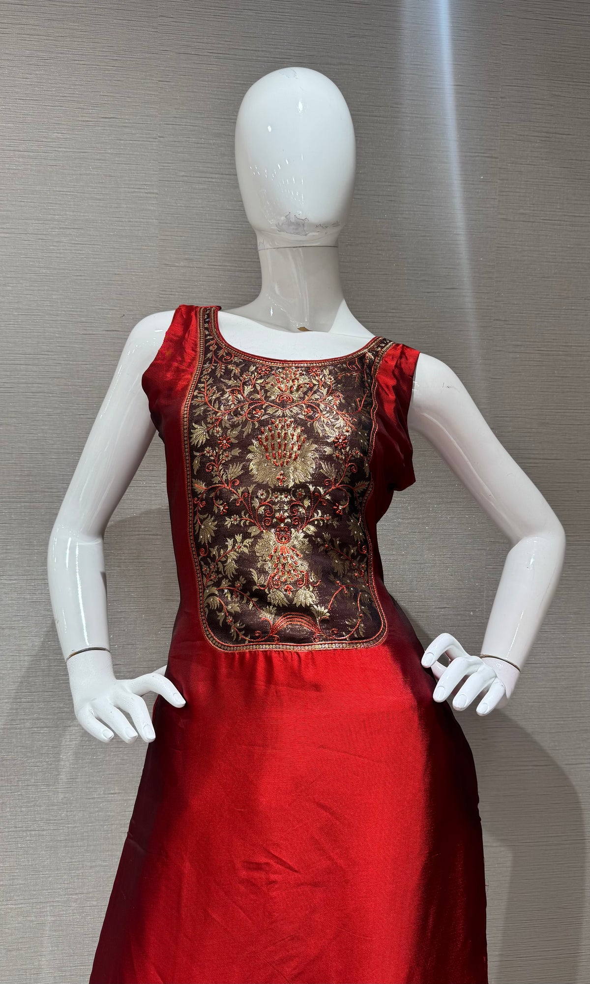 Red & Gold Banarasi silk Kurta Set with dupatta